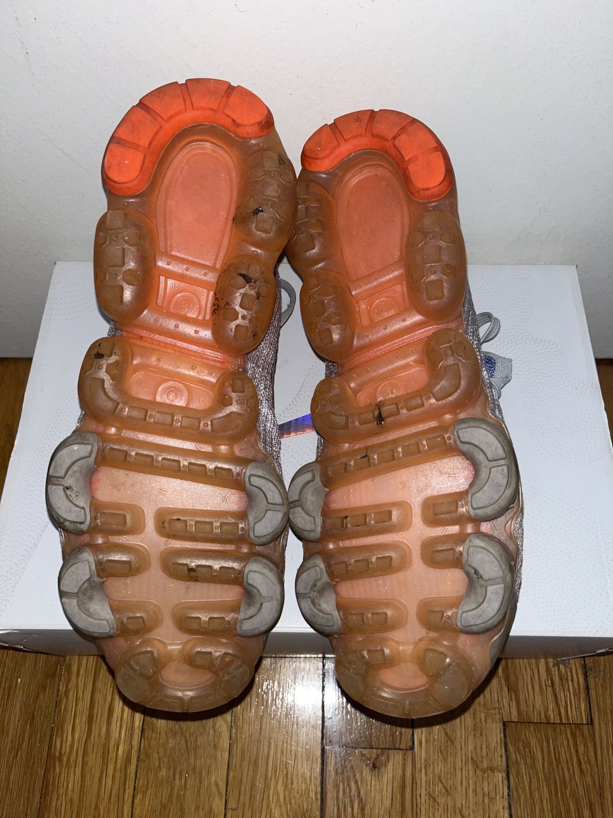 Nike Nike Air VaporMax Flyknit 3.0 “Moon Landing” Size US 10.5 / EU 43-44 - 5 Thumbnail