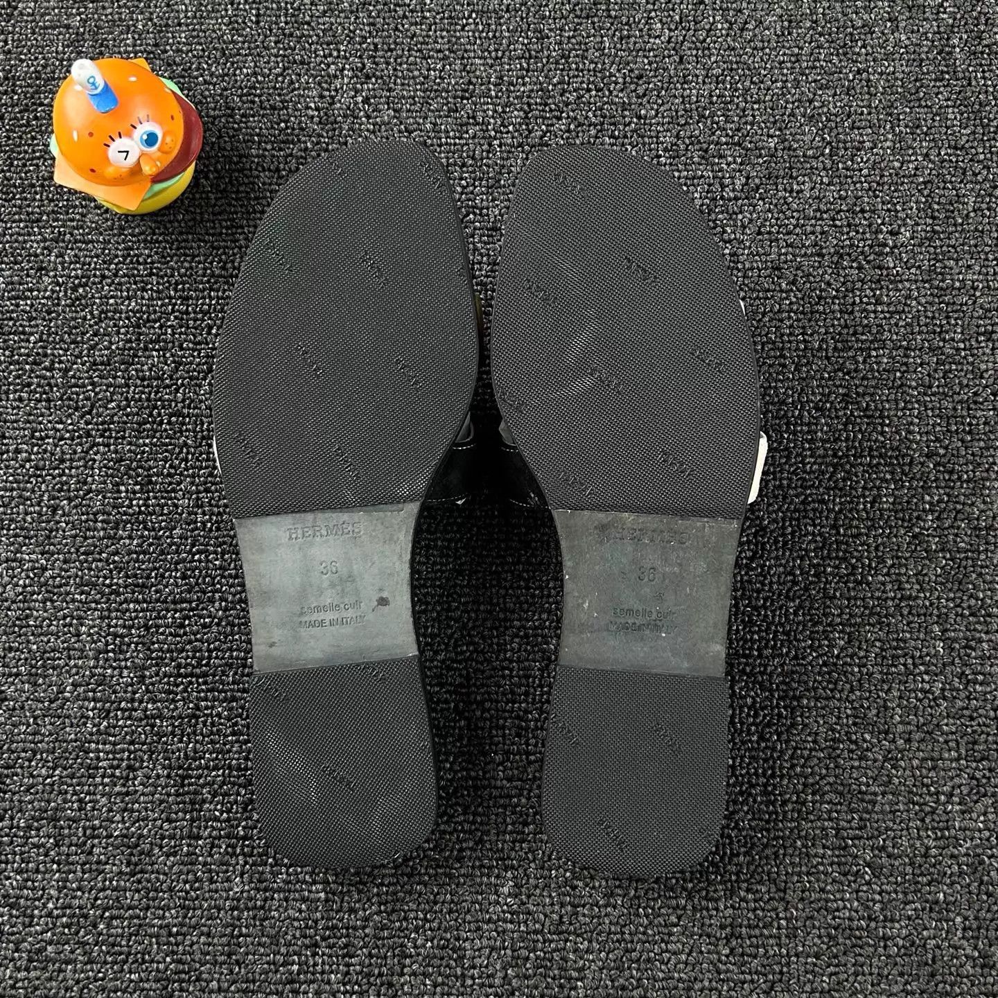 Hermes Hermes H colorblocked suede slippers 36 Size US 5.5 / IT 35.5 - 6 Thumbnail