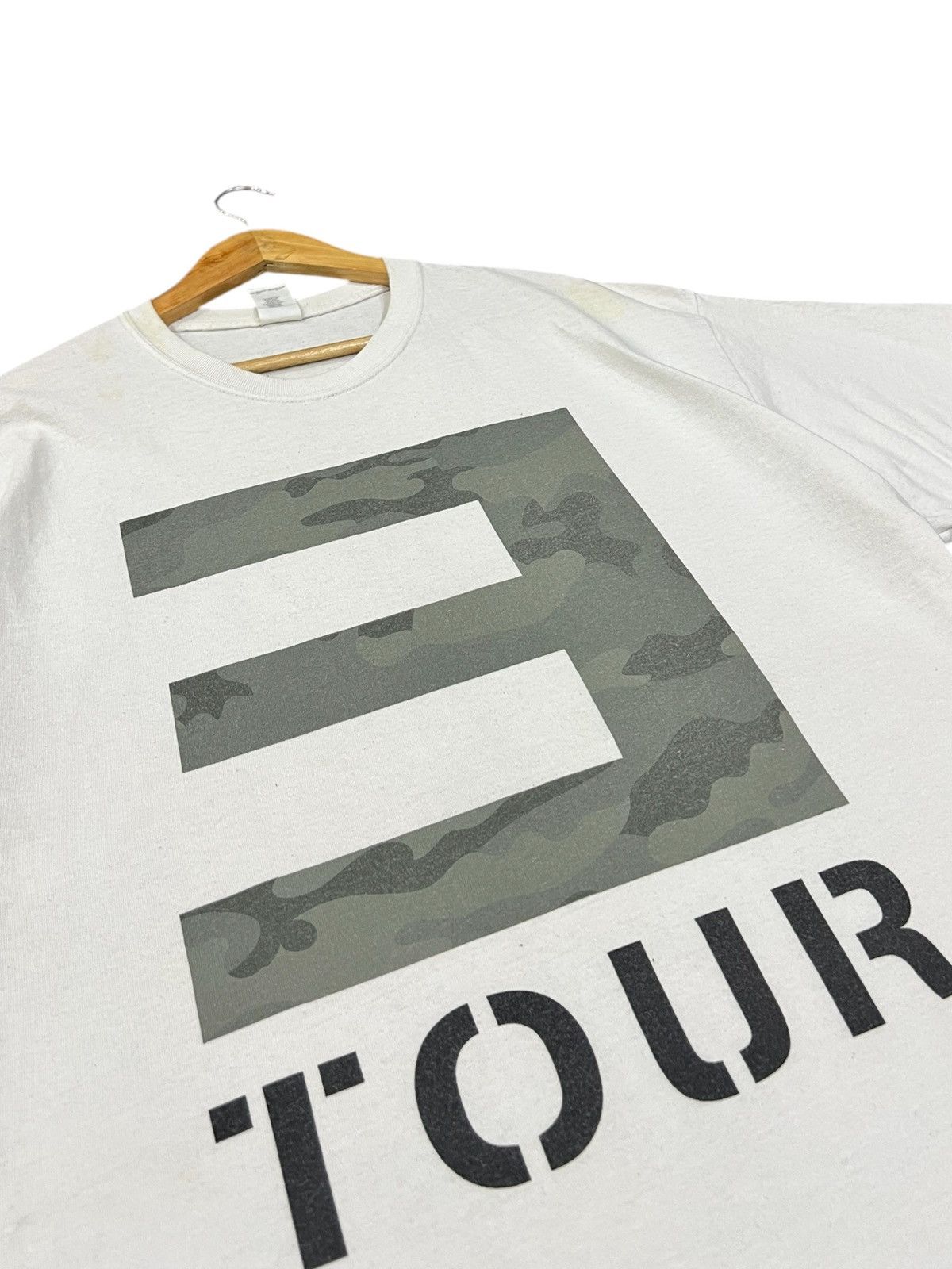 Eminem × Rap Tees × Vintage Vtg Y2k Eminem Tour 2019 Rap Tees Size US XL / EU 56 / 4 - 2 Thumbnail