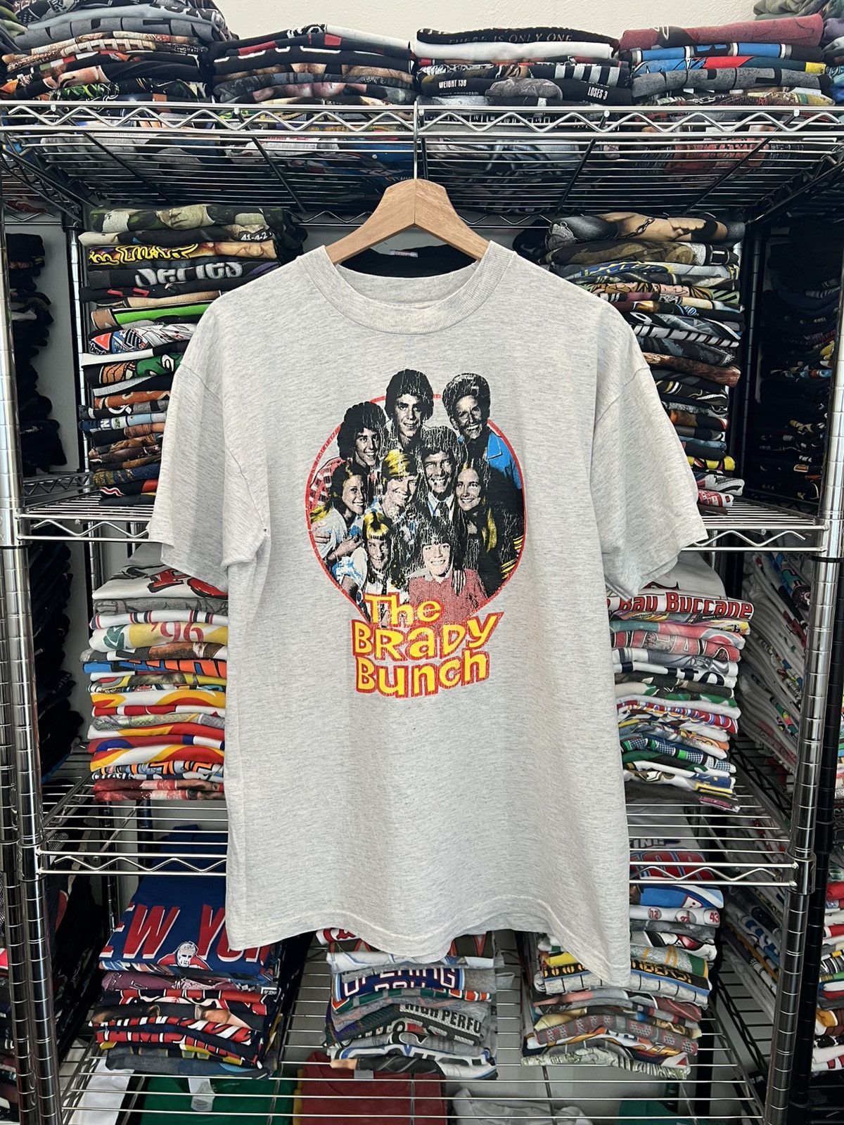 Fruit Of The Loom 90s The Brady Bunch Single Stitch Series Movie Promo Tee Size US L / EU 52-54 / 3 - 1 Thumbnail