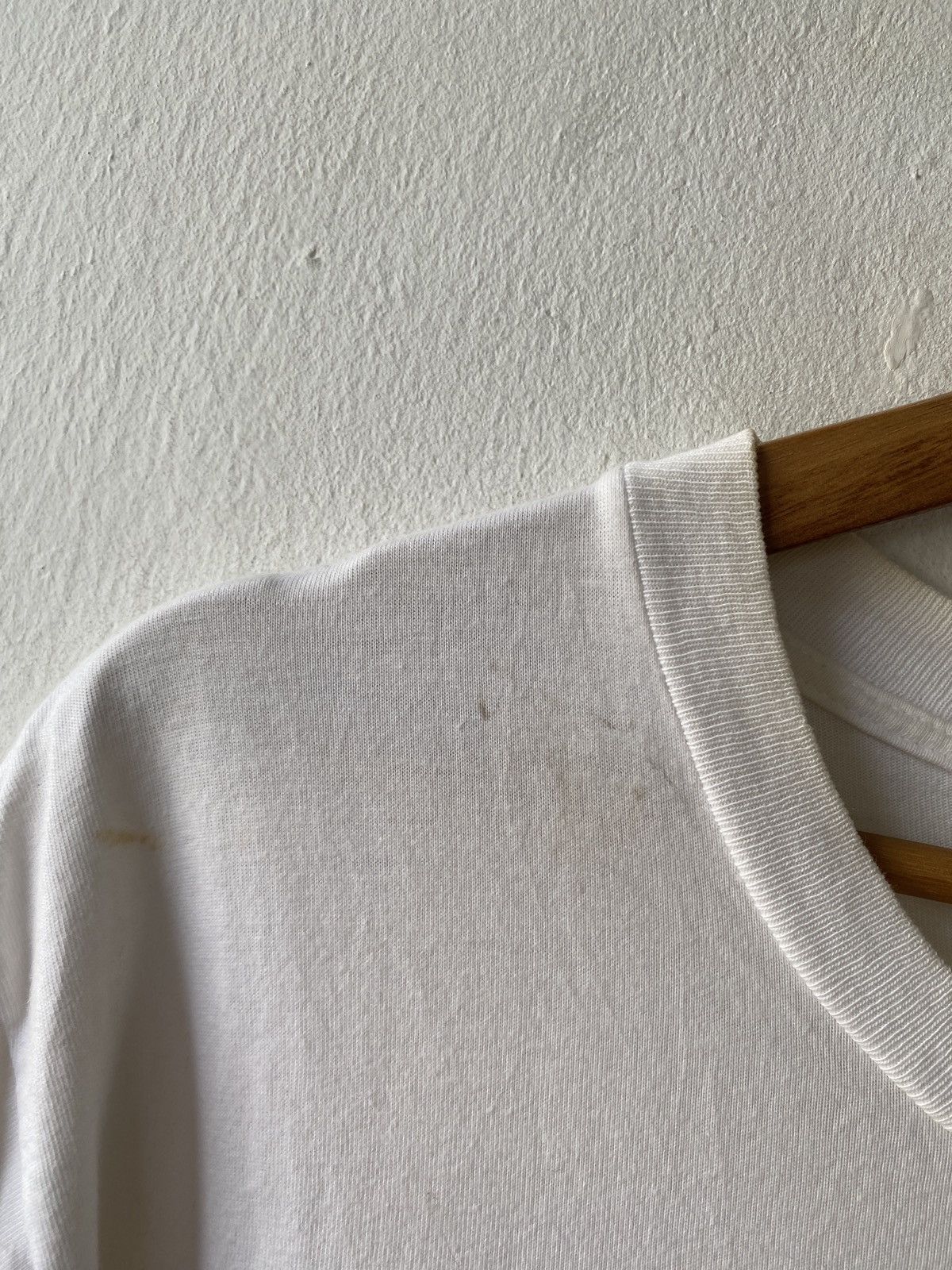 A.P.C. × Japanese Brand 2000s A.P.C - The Mark Of A Great Guitarist T Shirt Size US M / EU 48-50 / 2 - 7 Thumbnail