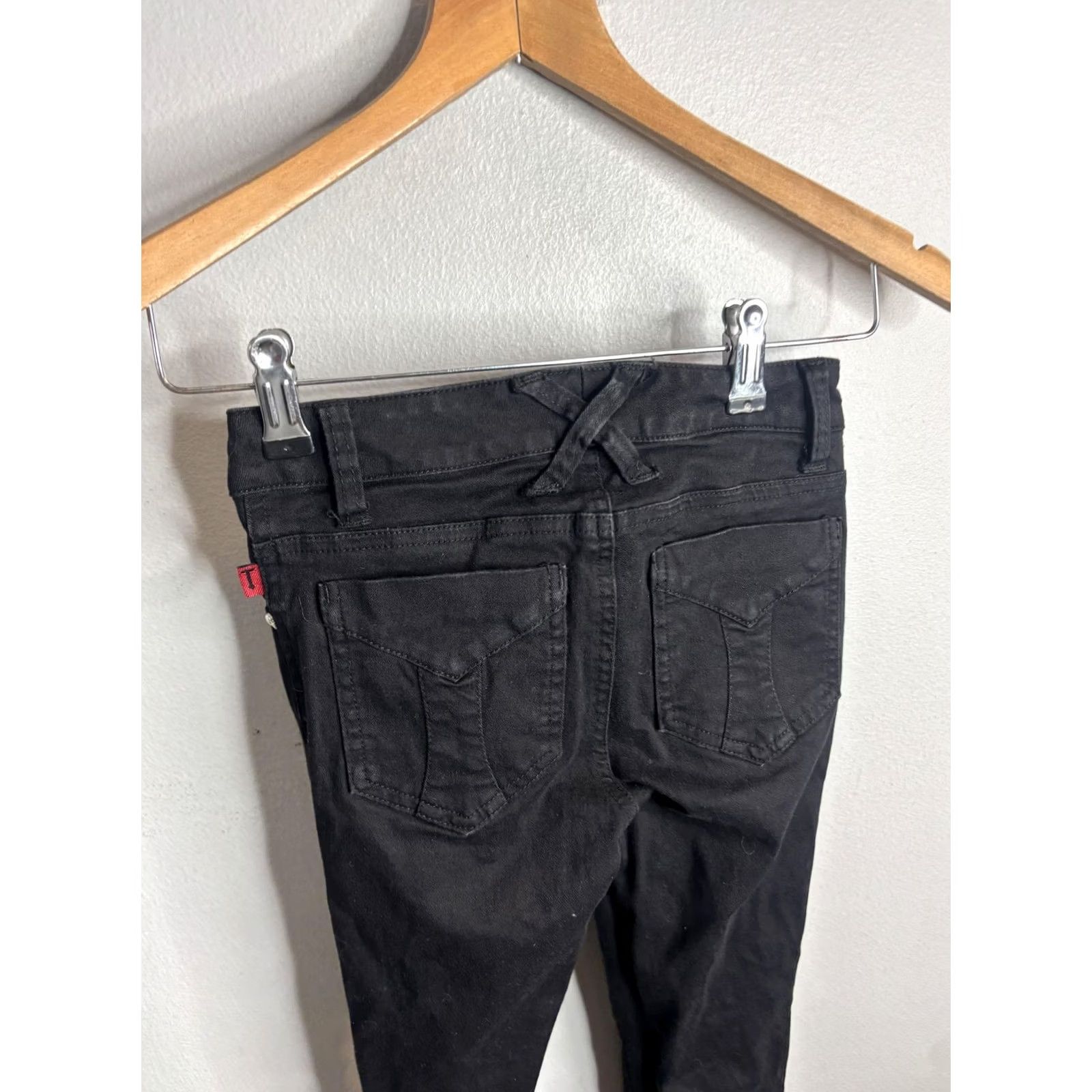 Tripp NYC VINTAGE? No. Tripp NYC Jeans Juniors 0 Black Skinny Mid Rise Distressed Ripped Denim Size 25" / US 0 / IT 36 - 5 Thumbnail