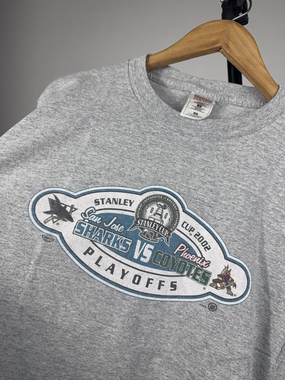 NHL Vintage 2002 NHL Stanley Cup Playoffs Sharks Coyotes 00s Tee Size US M / EU 48-50 / 2 - 6 Thumbnail