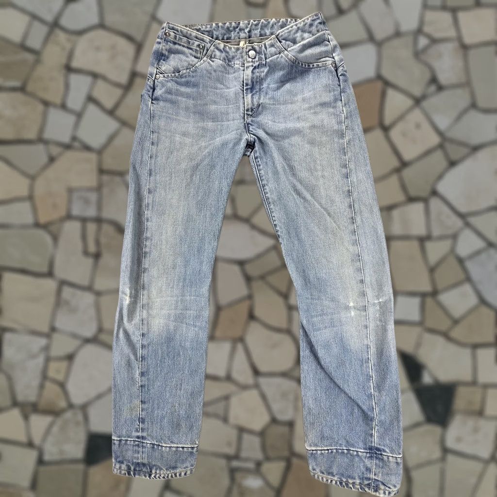 Levi's Vintage Levi'S Engineered Jeans Womens Straight Twisted One Pocket Fits 24x27 Size 42" / US 20 - 1 Thumbnail