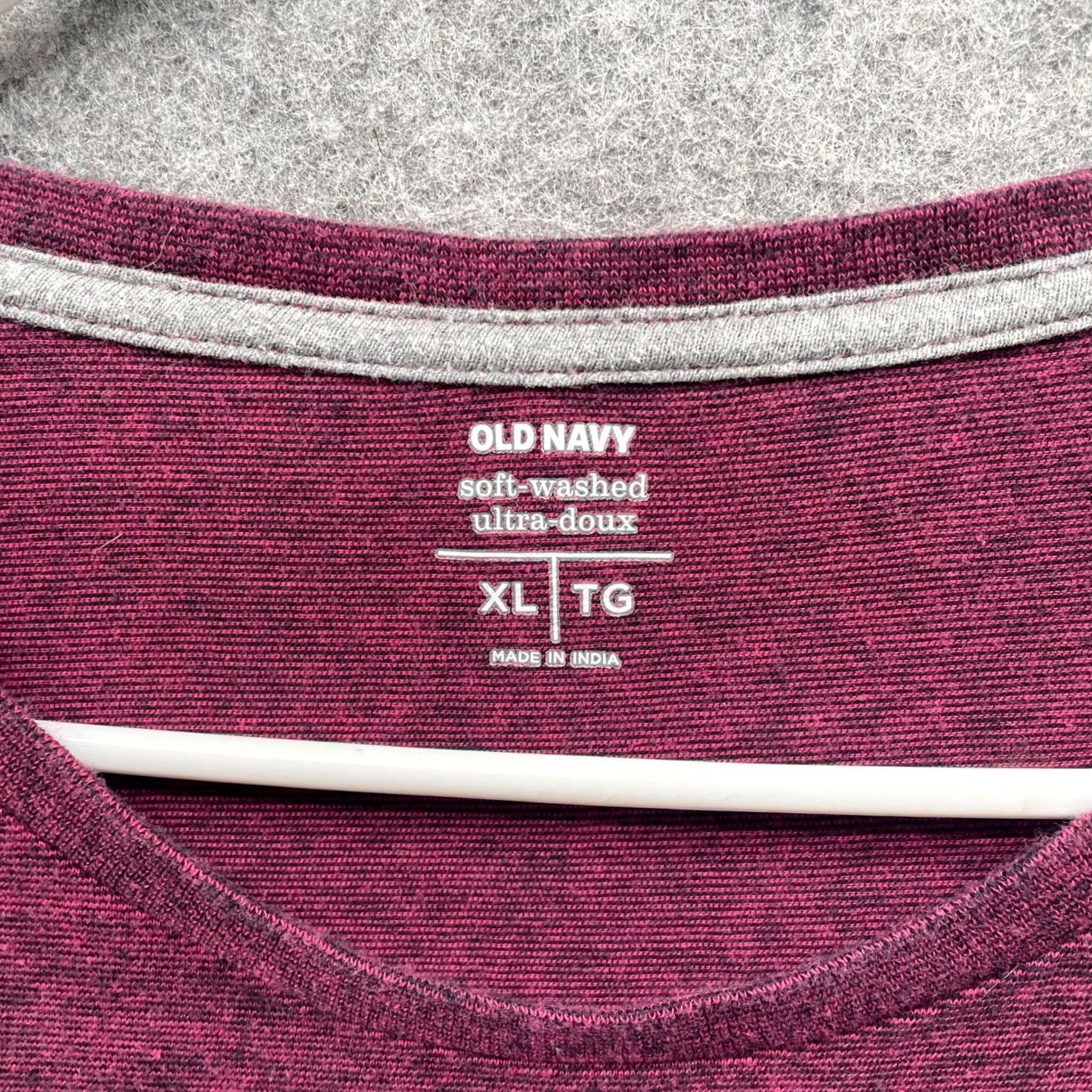 Old Navy Old Navy Soft Washed Crew Neck T-Shirt Mens XL Burgundy Striped Short Sleeve Size US XL / EU 56 / 4 - 5 Thumbnail