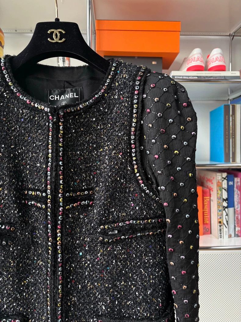 Chanel Chanel Ground control series colorful stud bead heavy indu Size XS / US 0-2 / IT 36-38 - 2 Thumbnail