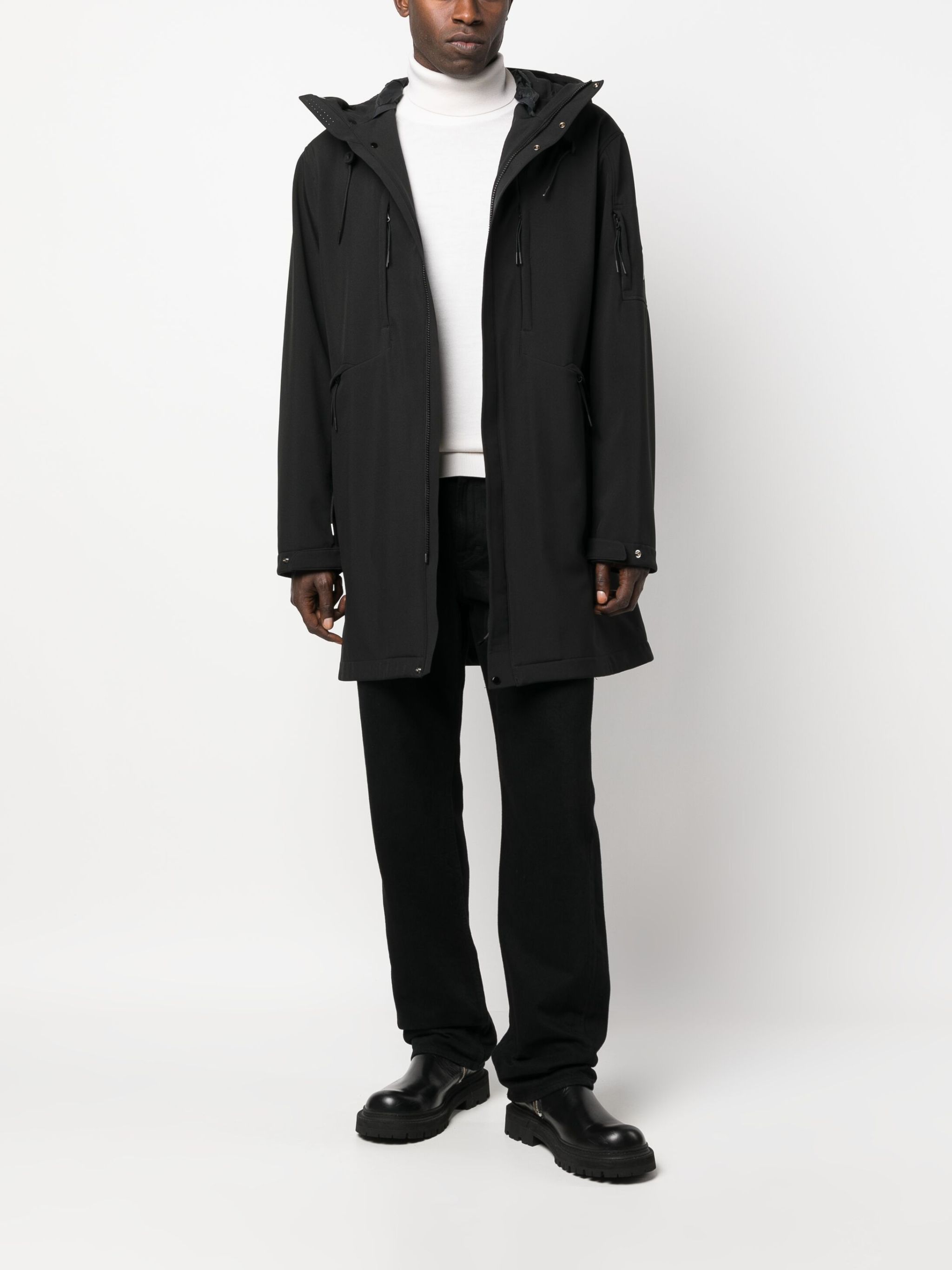 C.P. Company o1y1224 Logo Hooded Parka in Black Size US XL / EU 56 / 4 - 2 Thumbnail