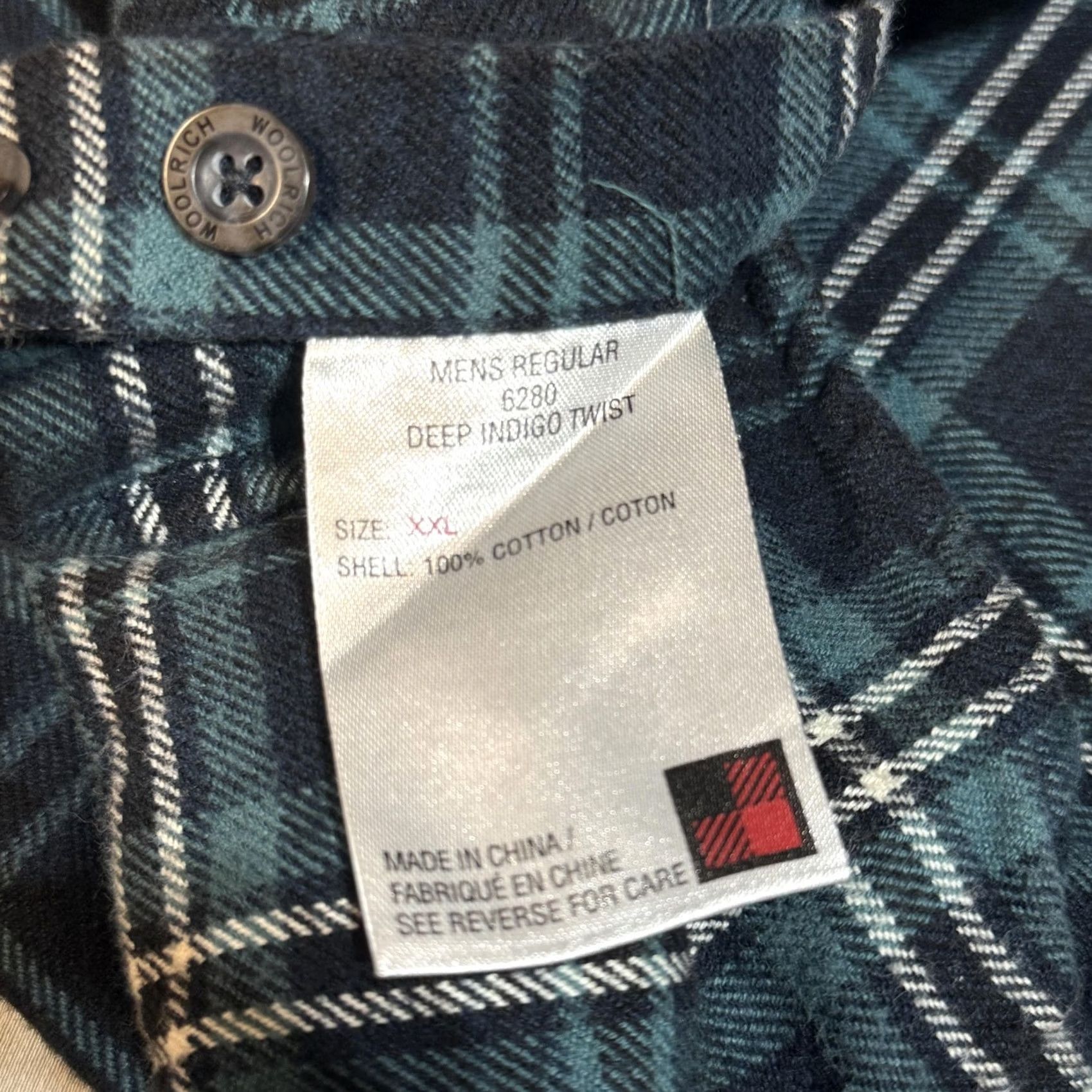 Vintage VINTAGE Woolrich Shirt Mens 2XL Blue Green Plaid Flannel Button-Down Deep Indigo Twist Shirt Mens 2XL Blue Green Plaid Flannel Button-Down Size US XXL / EU 58 / 5 - 6 Thumbnail