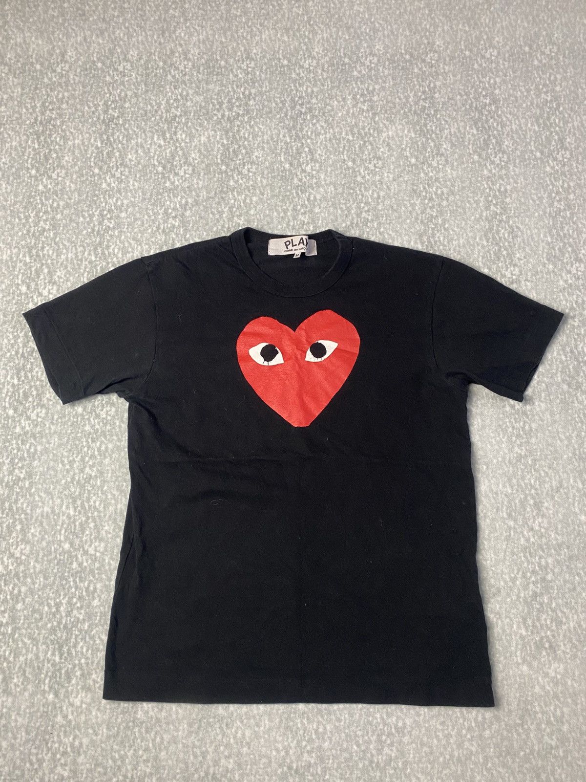 Comme des Garcons PLAY Play Comme des Garçons T-Shirt with big logo Size US M / EU 48-50 / 2 - 1 Thumbnail