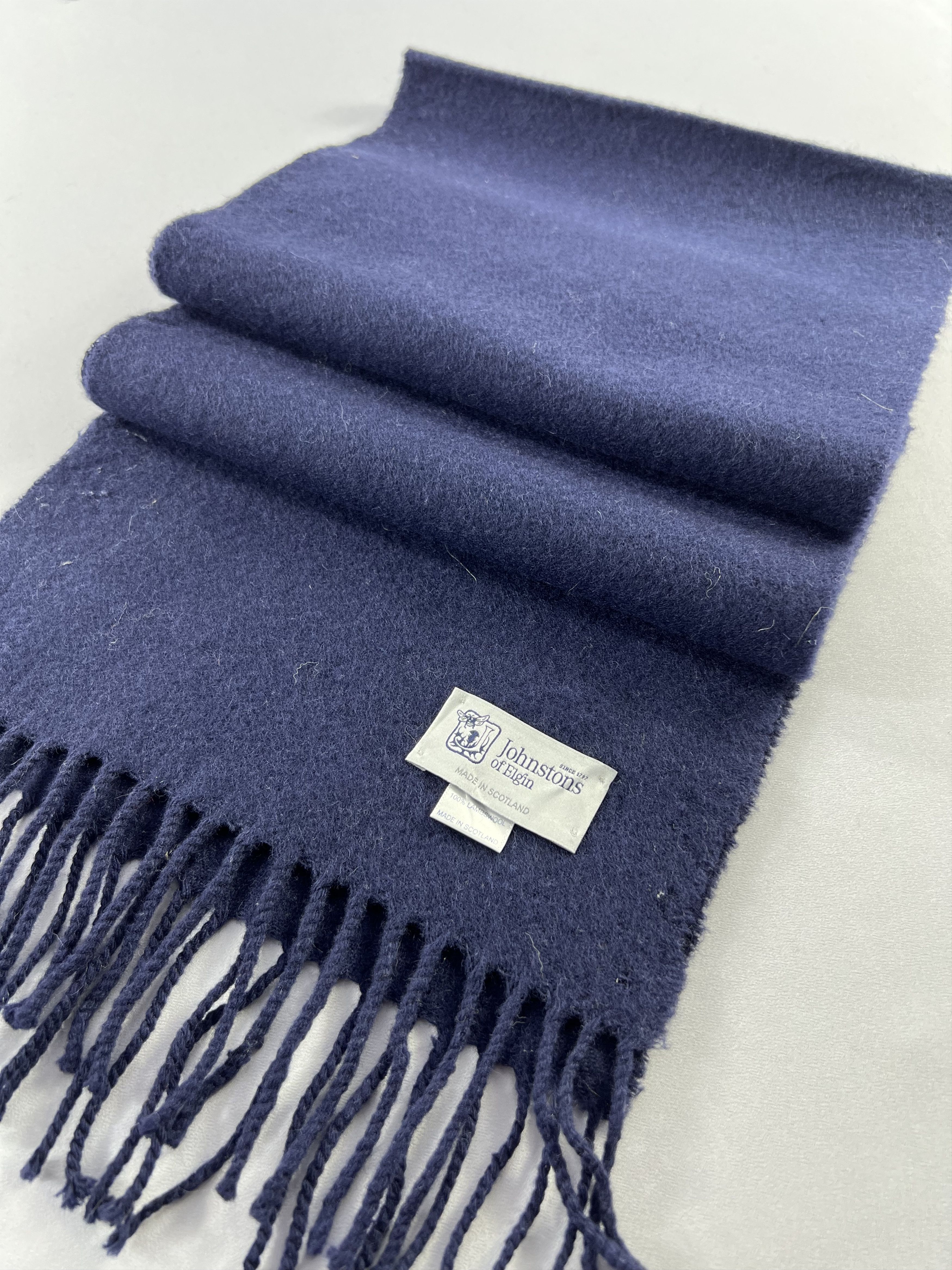 Johnstons Of Elgin Johnstons Of Elgin Scarf / Muffler / Neckwear P1057 Size ONE SIZE - 2 Thumbnail