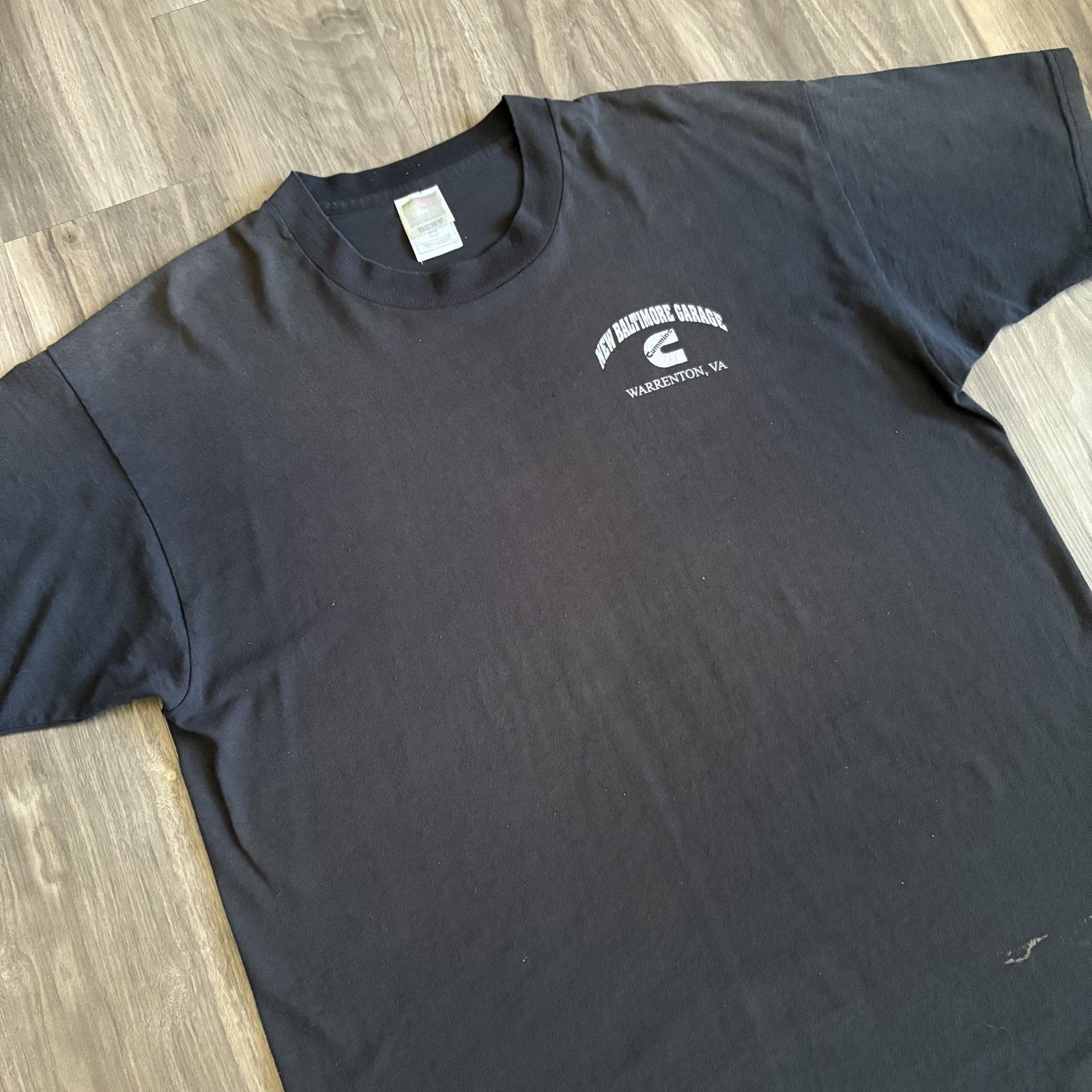 Vintage Vintage Gradient Sun Faded Black T-Shirt Size XL Workwear Size US XL / EU 56 / 4 - 3 Thumbnail