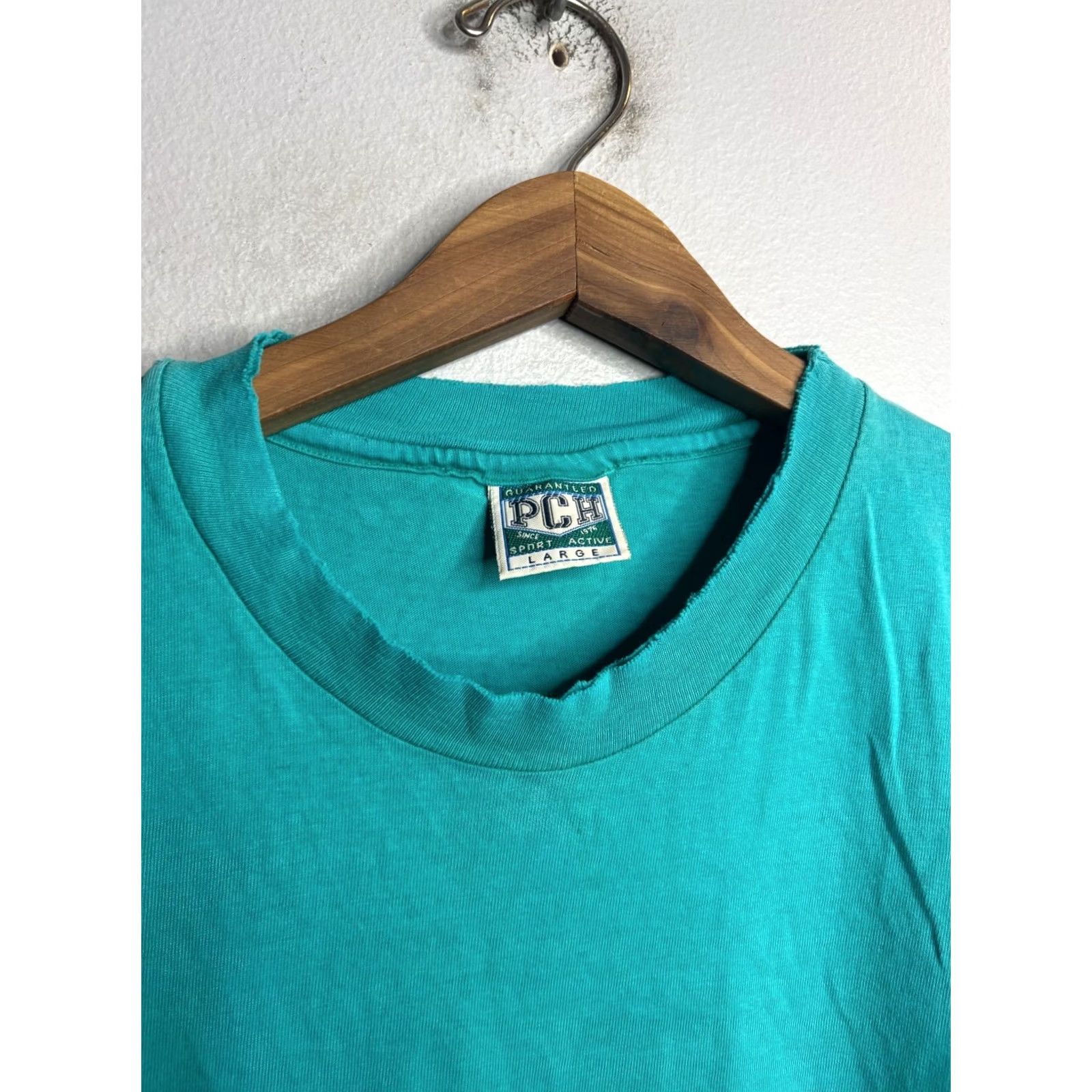 Vintage VINTAGE Pacific Coast Highway T-Shirt Crew Neck Short Sleeve Green 90s STITCH Graphic Print Size L Mens Size US L / EU 52-54 / 3 - 4 Thumbnail