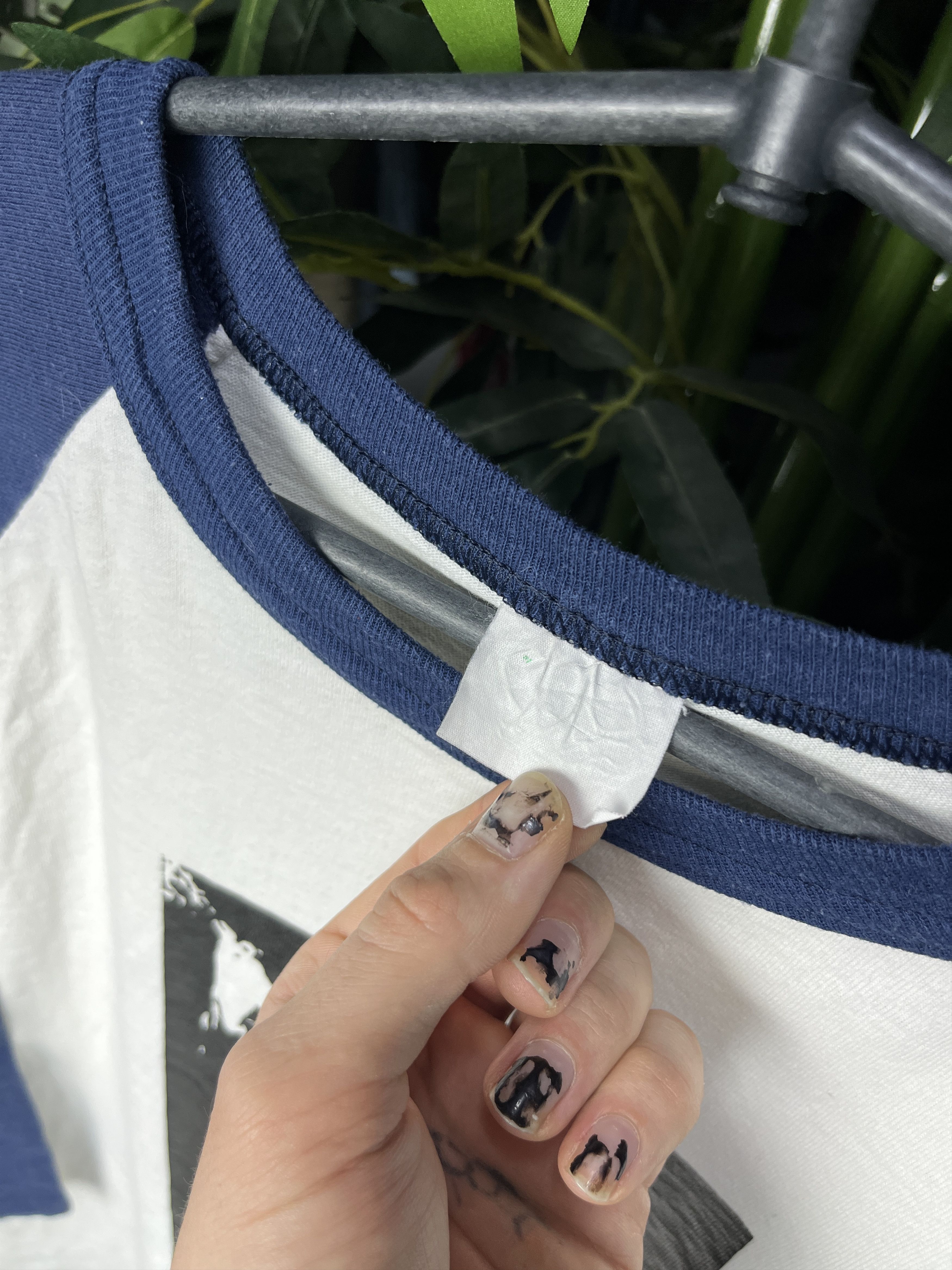 Other 1980s AC/DC ANGUS YOUNG SINGLE STITCH RAGLAN TEE - 800 Size US L / EU 52-54 / 3 - 5 Thumbnail