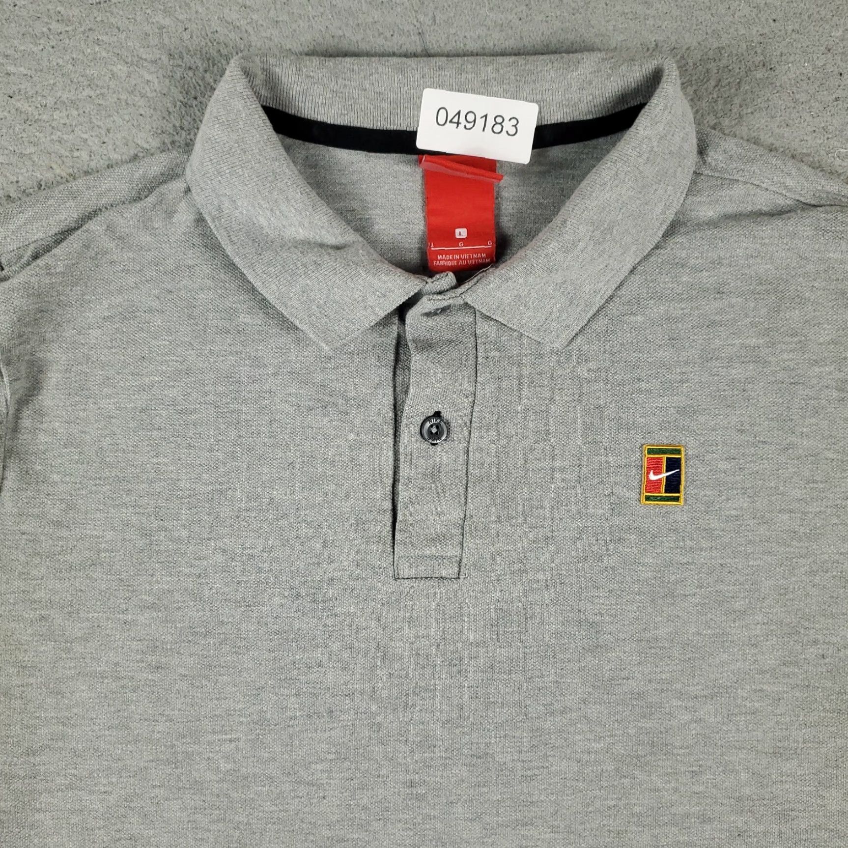 Nike Nike Polo Shirt Men L Gray Cotton Golf Casual Short Sleeve Polo Shirt Men L Gray Nike Polo for Golf & Casual Wear Size US L / EU 52-54 / 3 - 2 Thumbnail