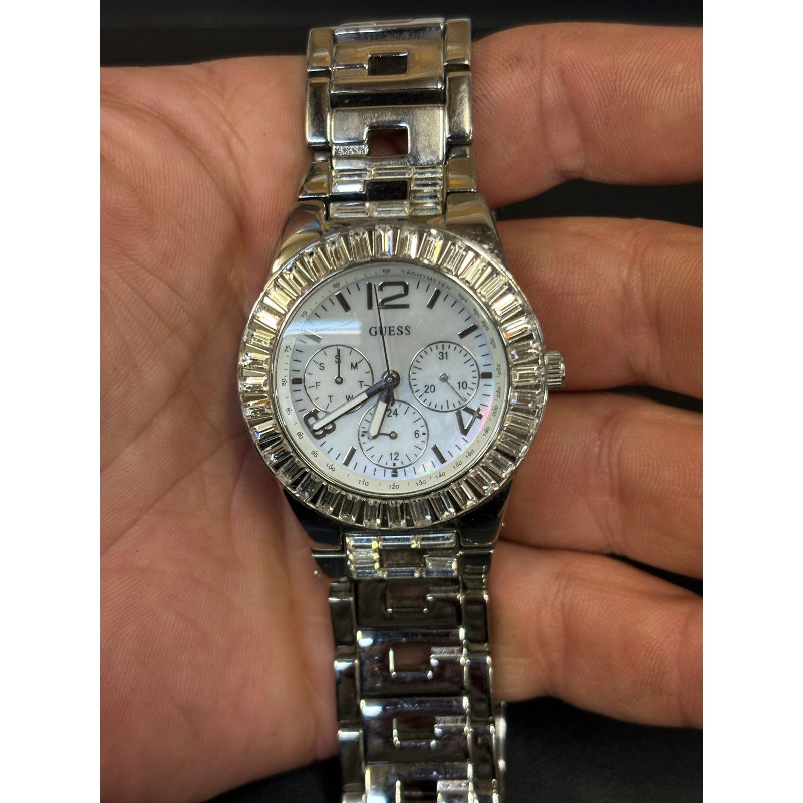 Guess Guess Silver Tone Men’s Watch! New Battery! Size ONE SIZE - 2 Thumbnail