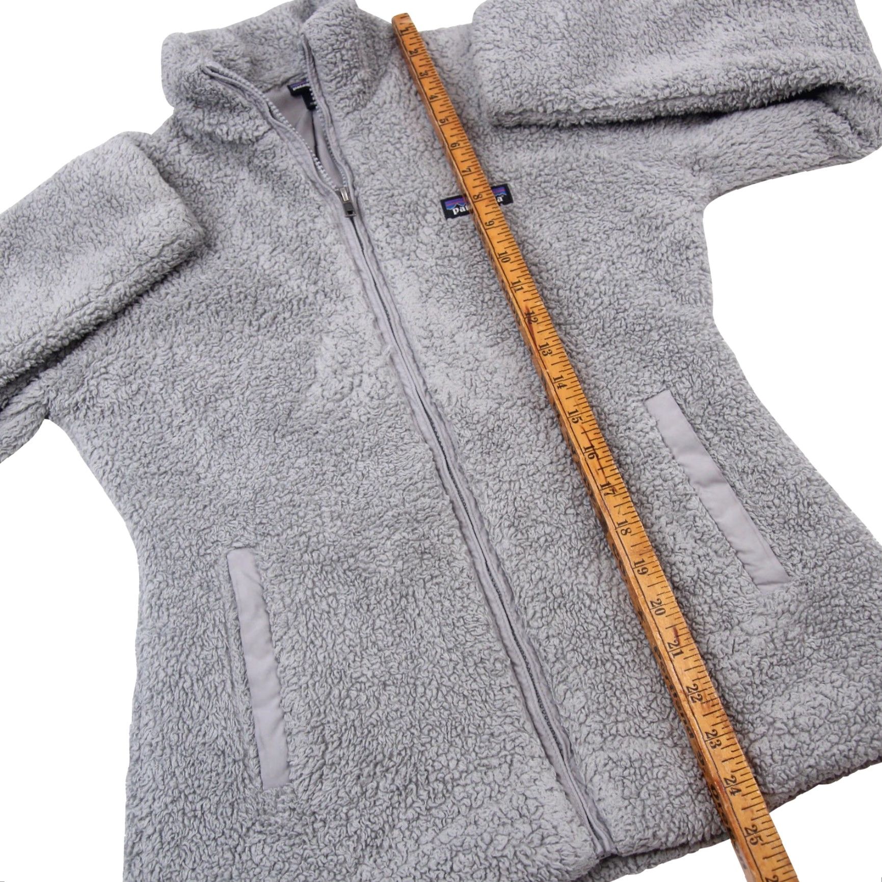 Patagonia Patagonia Women's Small Deep Pile Grey Jacket User: Patagonia Women's Small Deep Pile Grey Jacket Size S / US 4 / IT 40 - 6 Thumbnail