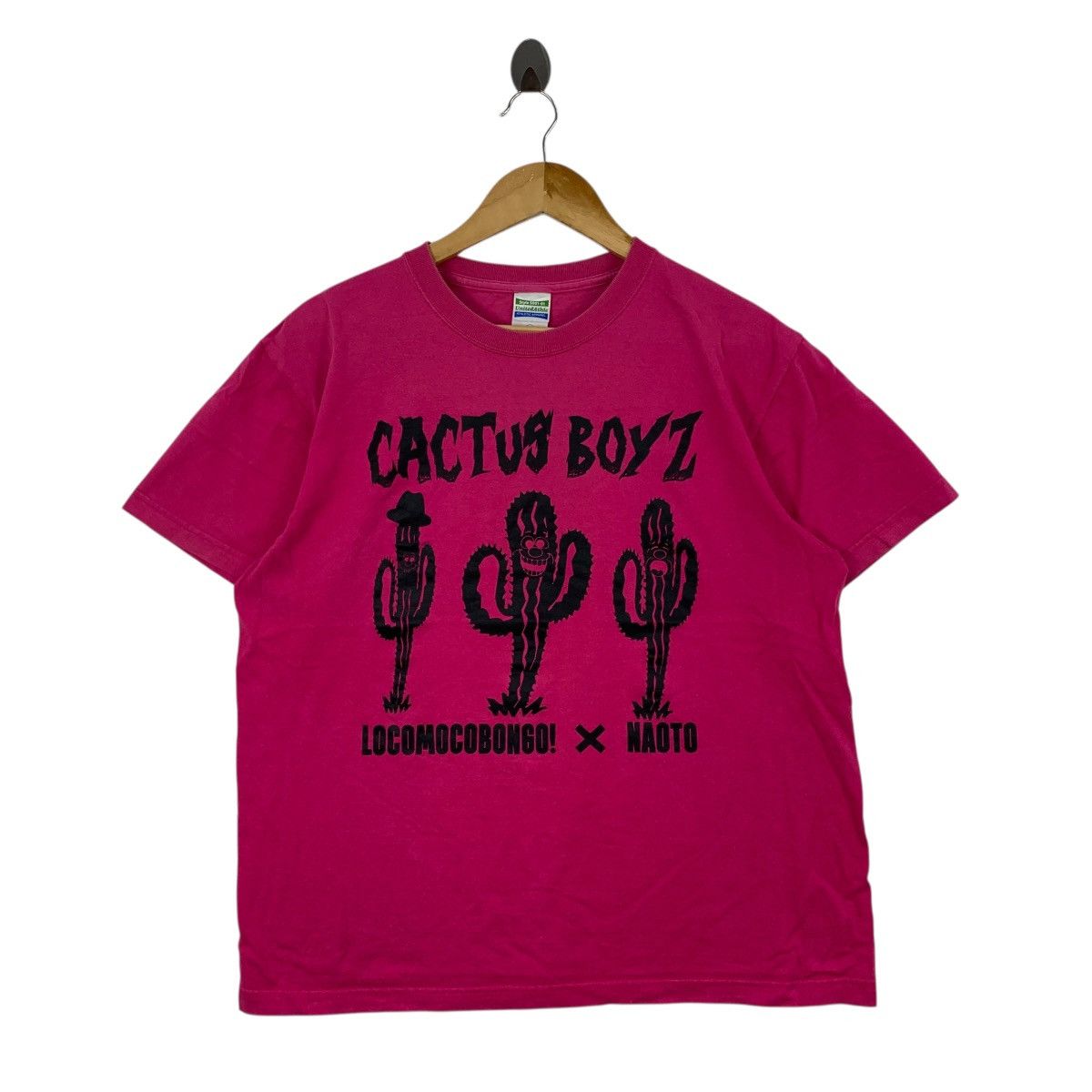 Vintage CACTUS BOYZ Locomocobongo x Naoto Rapper Singer Japan Tshirt Size US L / EU 52-54 / 3 - 1 Thumbnail
