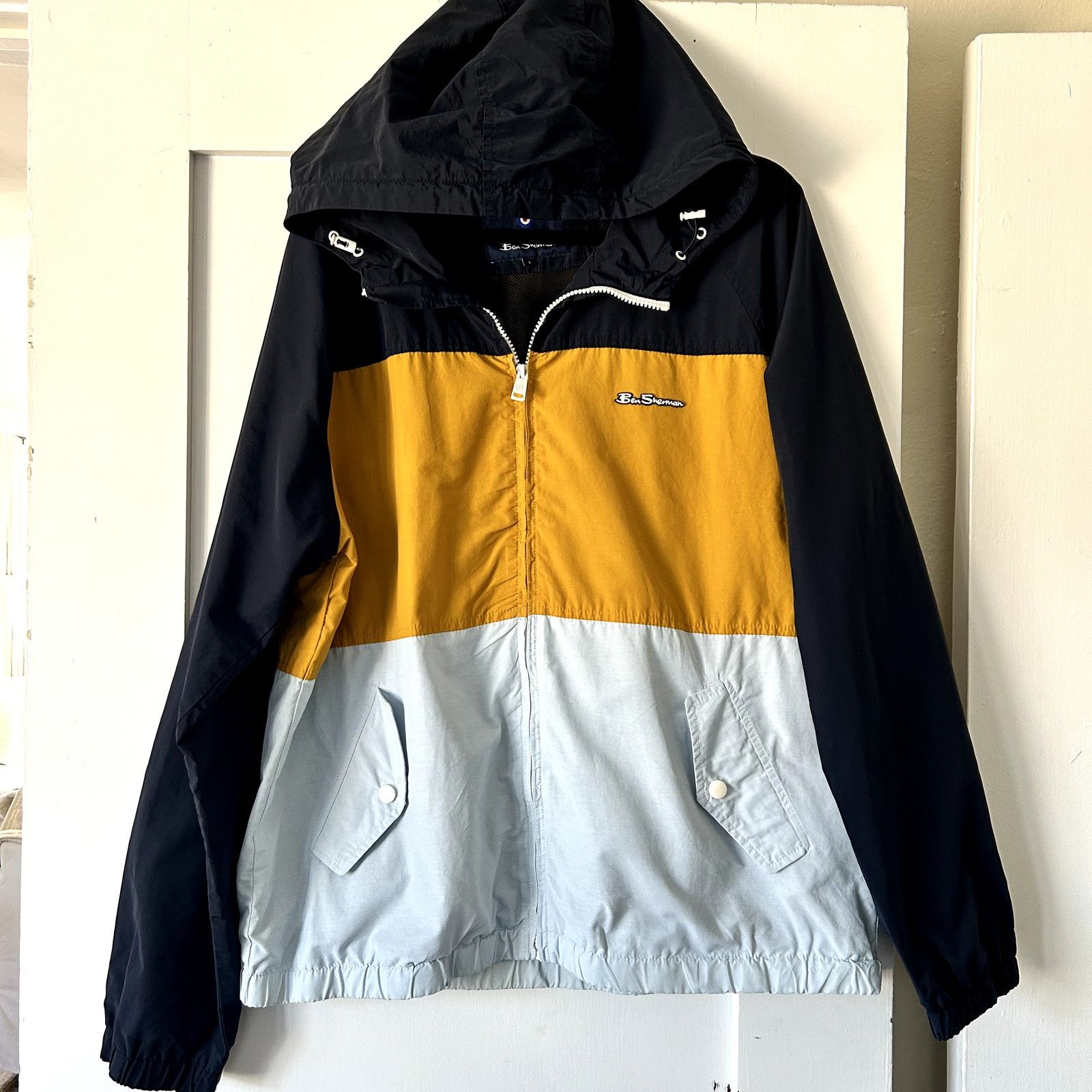 Ben Sherman Ben Sherman mens lightweight windbreaker jacket Size US L / EU 52-54 / 3 - 1 Thumbnail