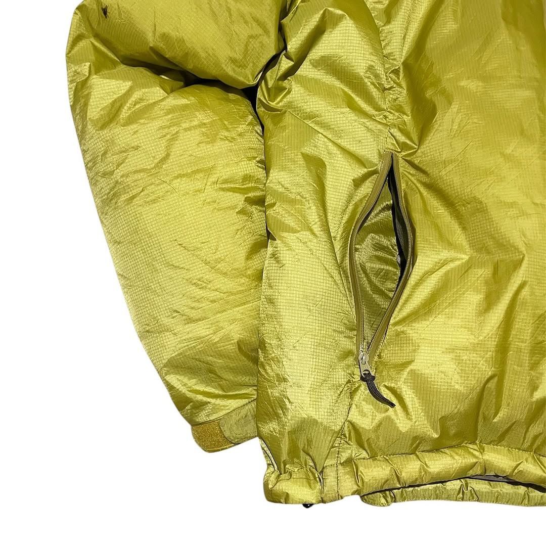 CMF Outdoor Garment 🛒SENDOFFER🛒Montbell Light Down Jacket Size US M / EU 48-50 / 2 - 7 Thumbnail