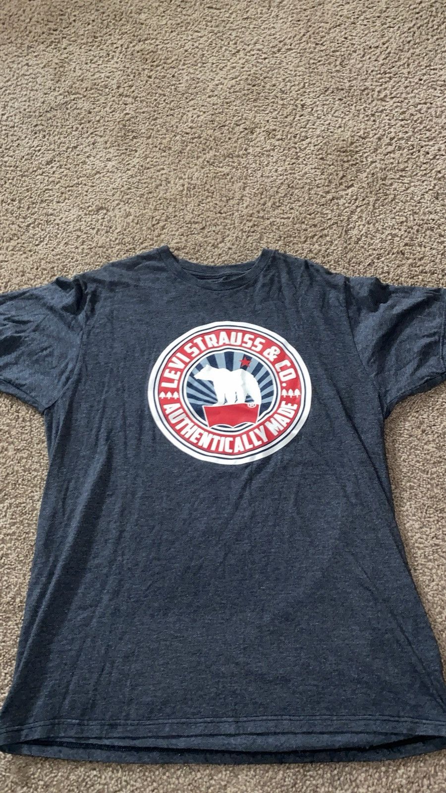 Levi's Levi Strauss & Co tee Size US L / EU 52-54 / 3 - 1 Thumbnail