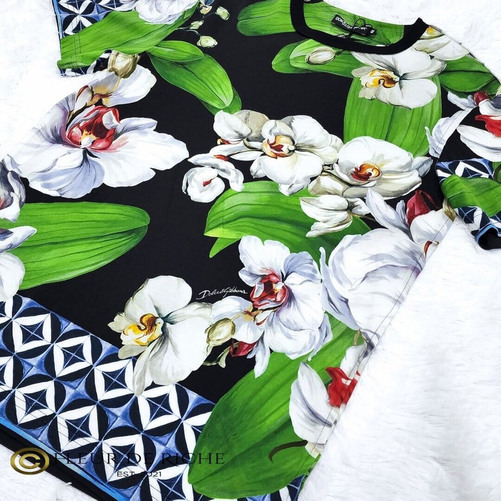 Dolce & Gabbana Dolce & Gabbana Elegant Orchid Print Crewneck T-shirt Black Size US M / EU 48-50 / 2 - 2 Thumbnail