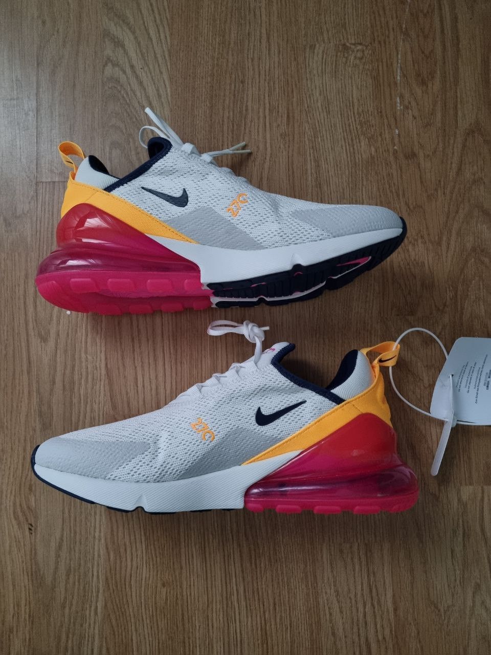 Nike Nike Air Max 270 Laser Fuchsia (Women's) Size US 10 / EU 43 - 3 Thumbnail