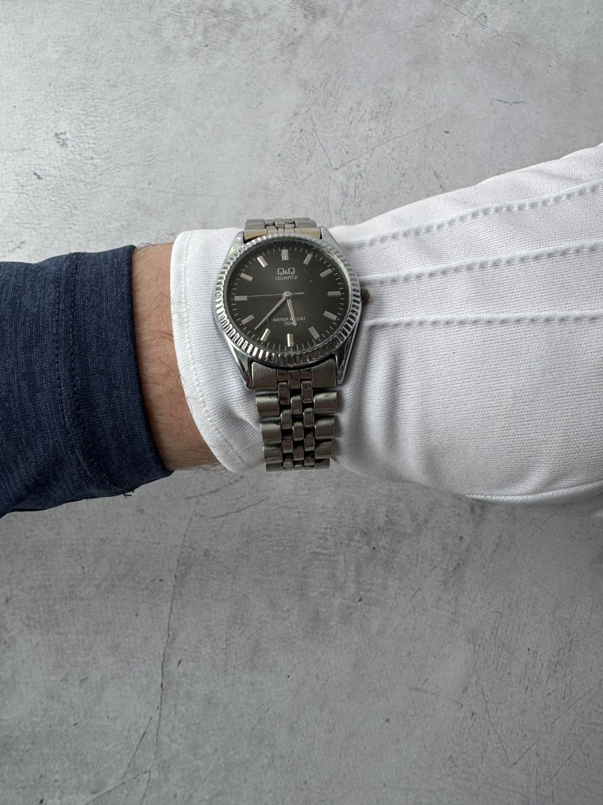 Vintage Q&Q Japanese Style Watch Vintage Size ONE SIZE - 2 Thumbnail