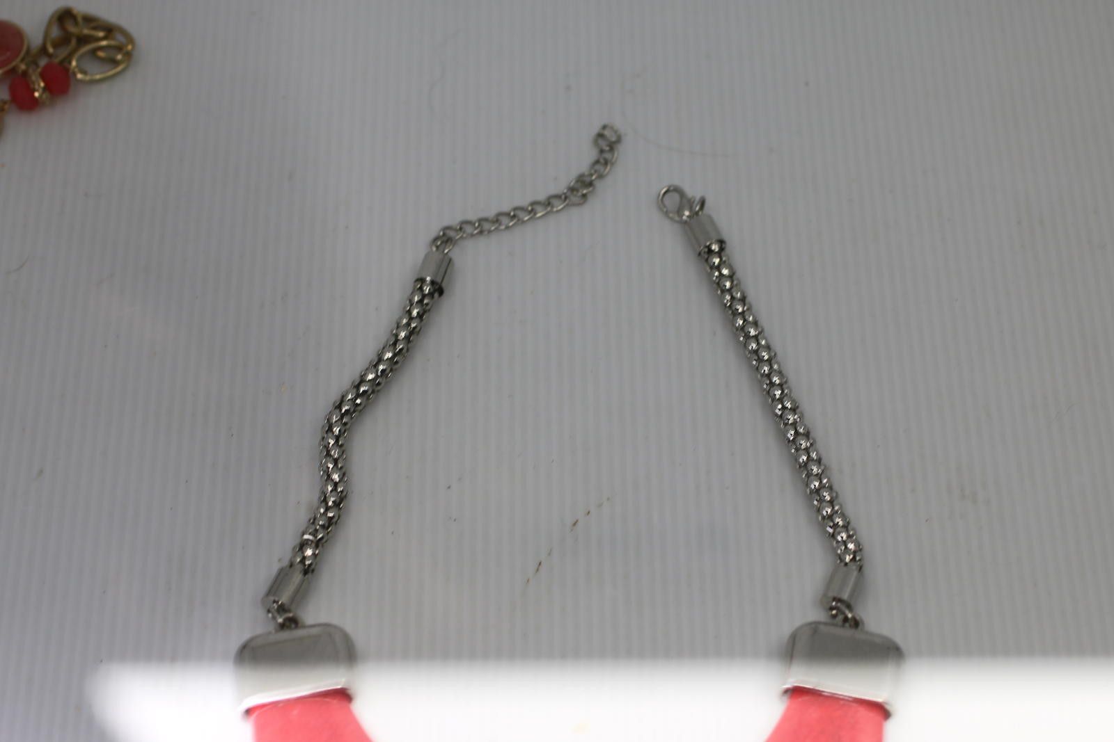 Unknown London Vintage Red Crescent Statement Necklace Marbled Resin Bib Size ONE SIZE - 4 Thumbnail