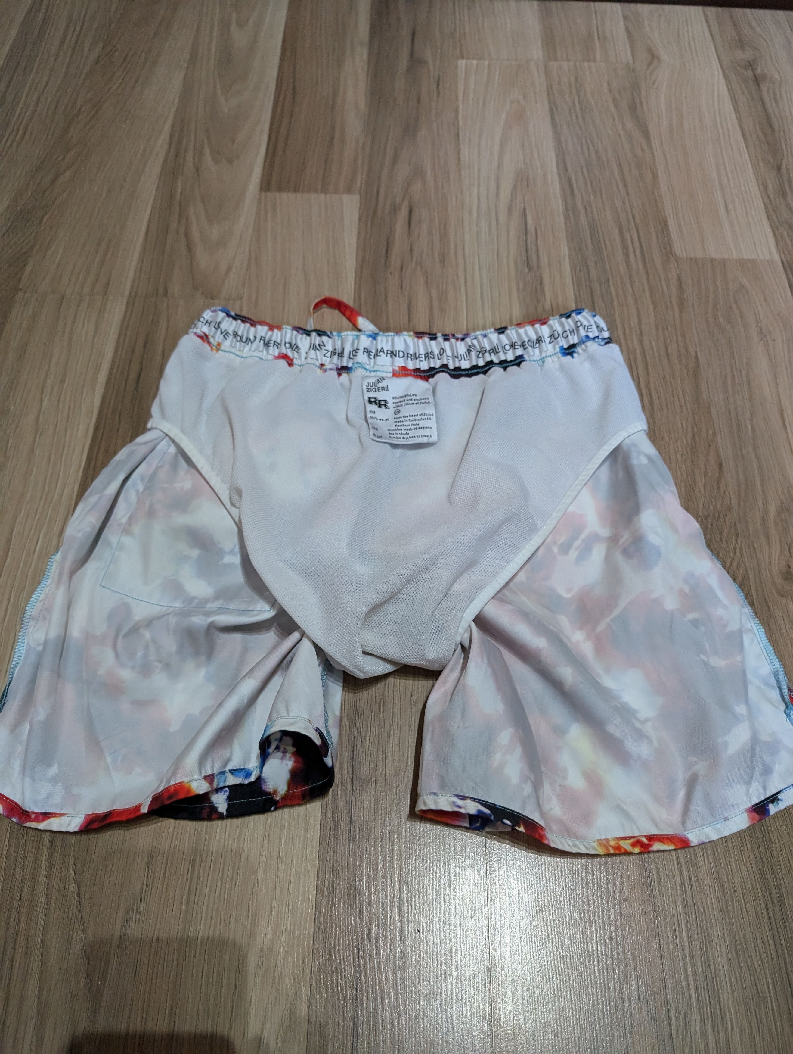Designer × Julian Zigerli Mens Julian Zigerli Swim Shorts Size XS Archive print Size US 28 / EU 44 - 7 Thumbnail