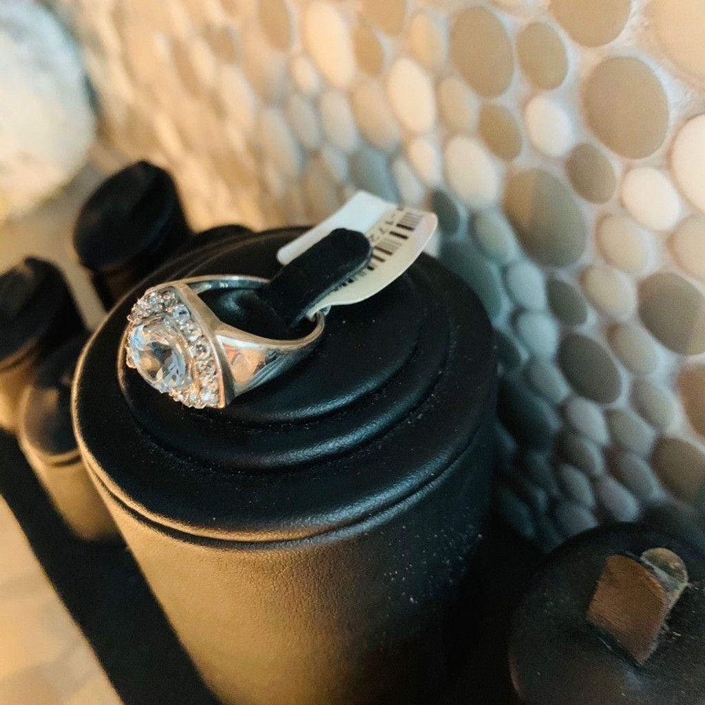 Other Sterling Silver Ring with CZ size 8💍 Size ONE SIZE - 3 Thumbnail