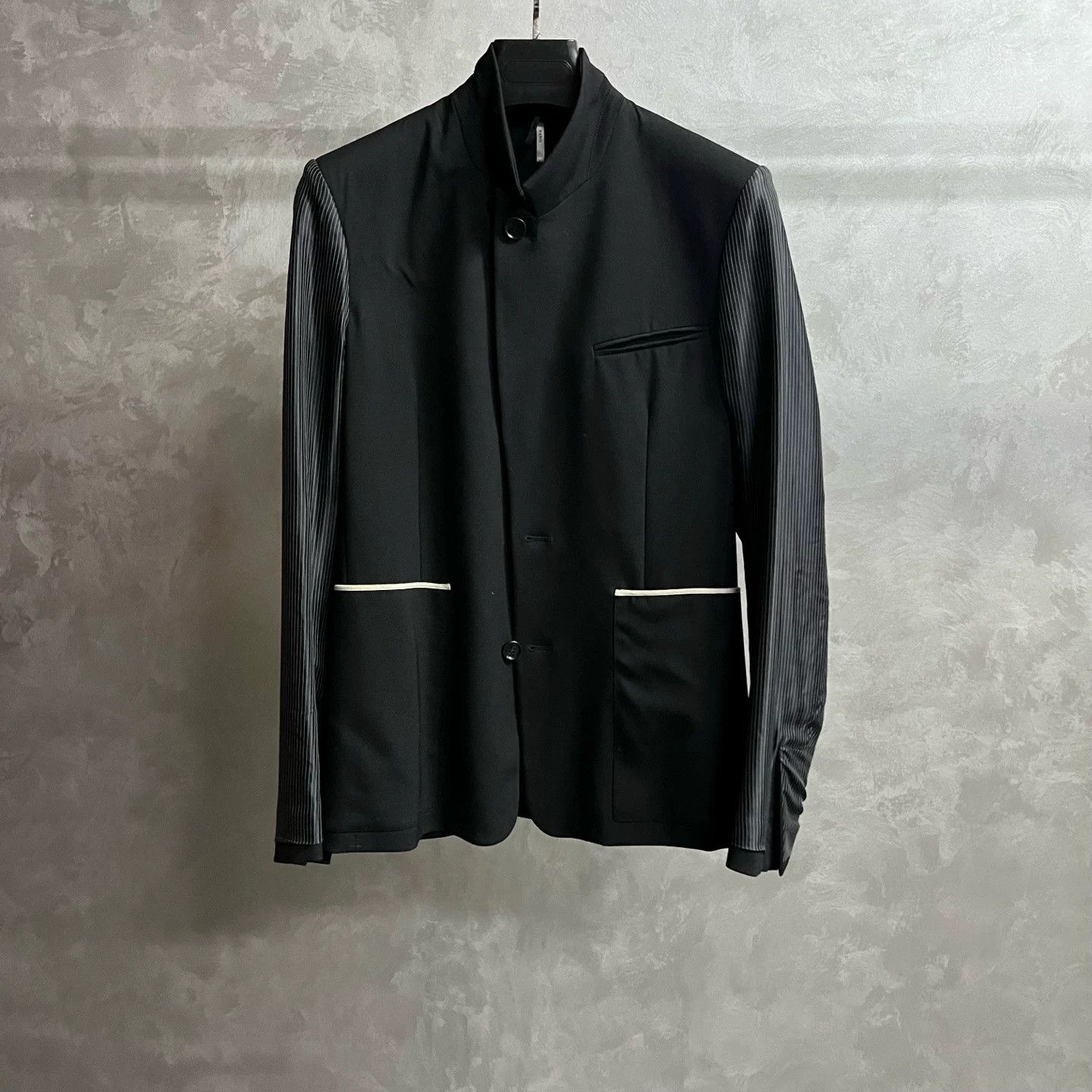 Dior Dior Classic Black Trimmed Suit Jacket Size US XXS / EU 40 - 1 Thumbnail