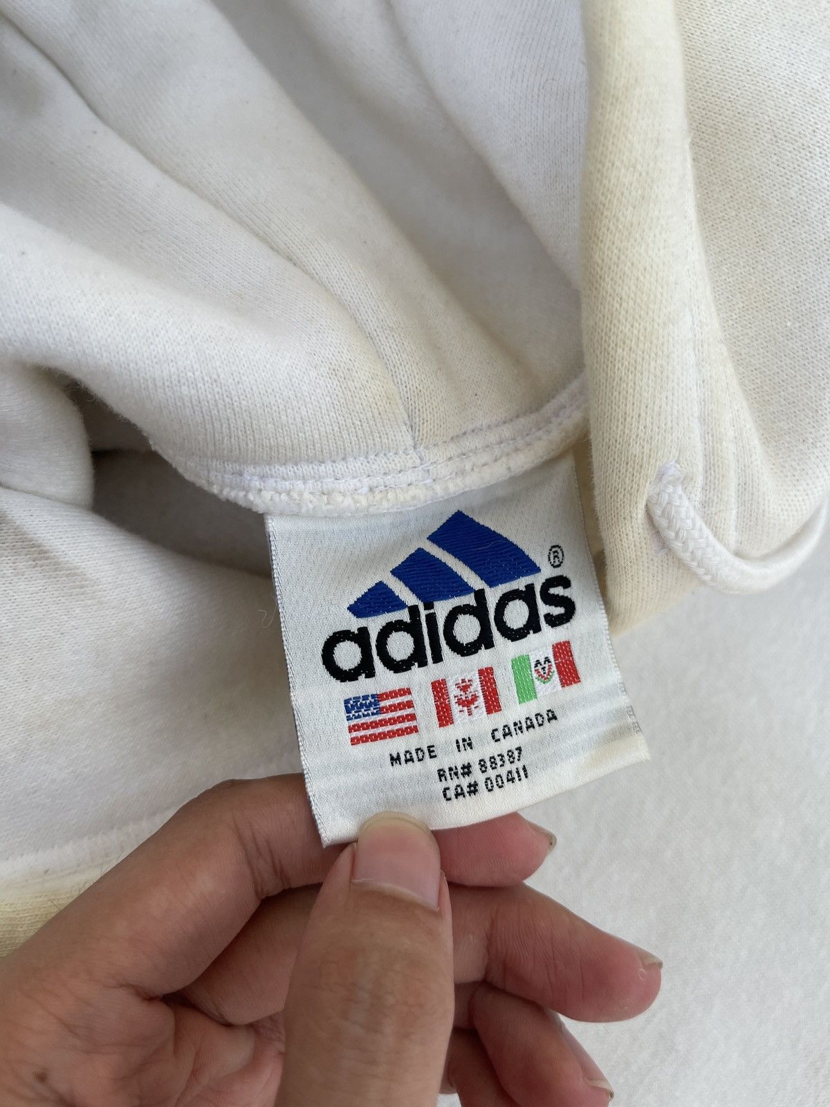 Adidas × Vintage Vintage Adidas Three Stripes Pull Over Hoodie Size US L / EU 52-54 / 3 - 6 Thumbnail