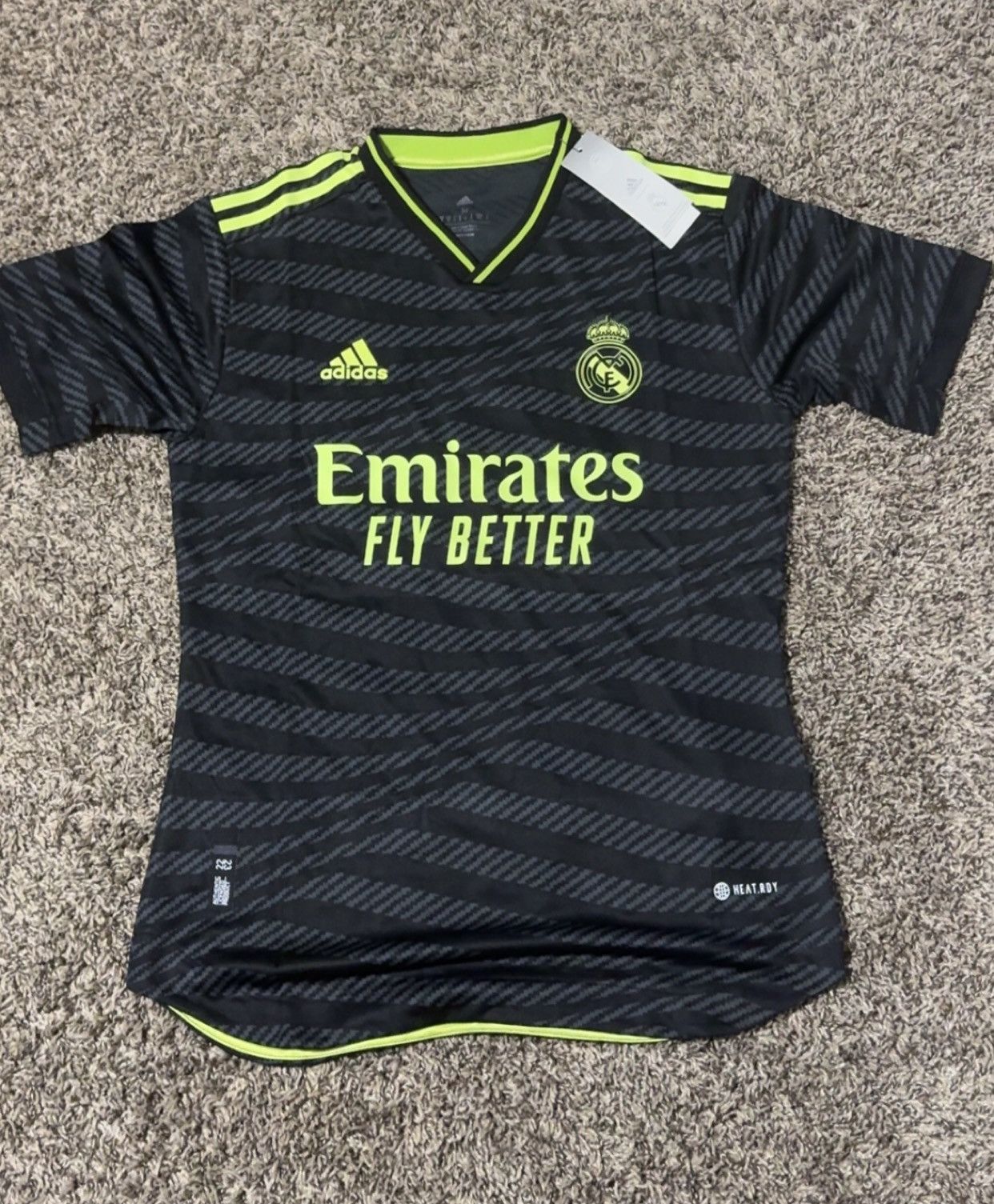 Adidas Real Madrid 22-23 Third Kit Player Version Size US M / EU 48-50 / 2 - 1 Thumbnail