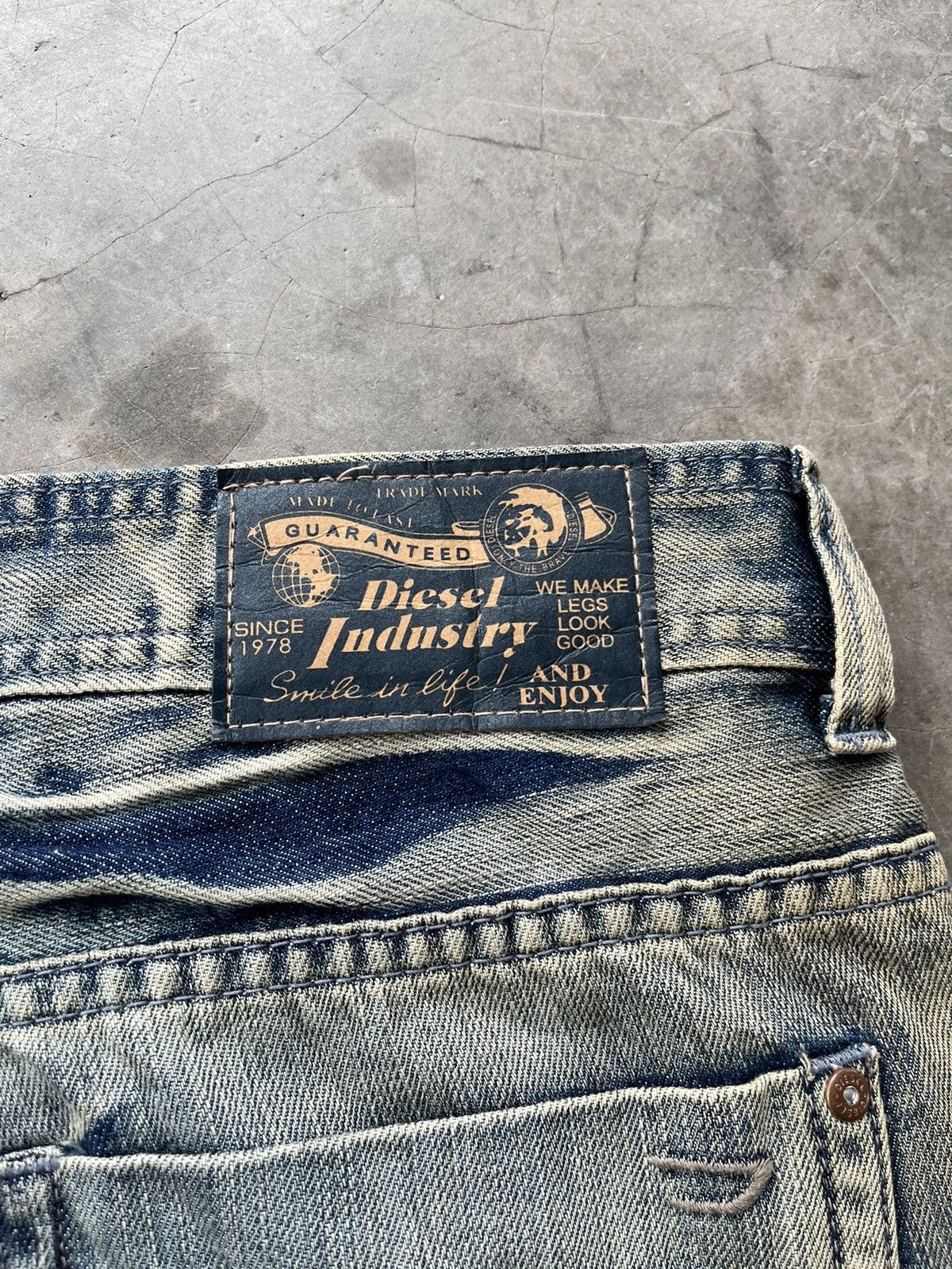Diesel Distressed Diesel mud wash faded blue jeans Size US 32 / EU 48 - 6 Thumbnail