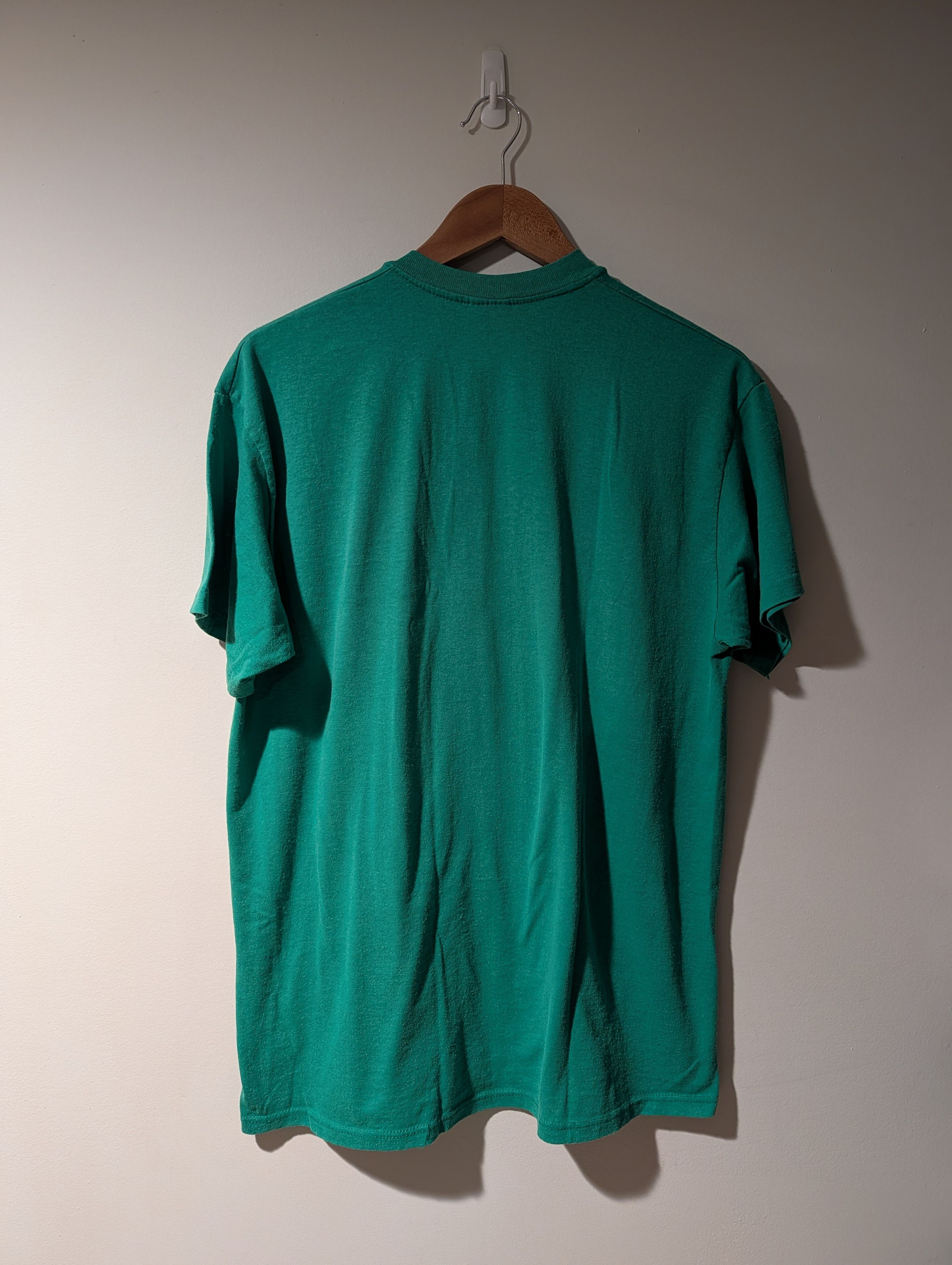NFL Vintage 90s Philadelphia Eagles NFL Football Helmet T-Shirt Size US XL / EU 56 / 4 - 4 Thumbnail