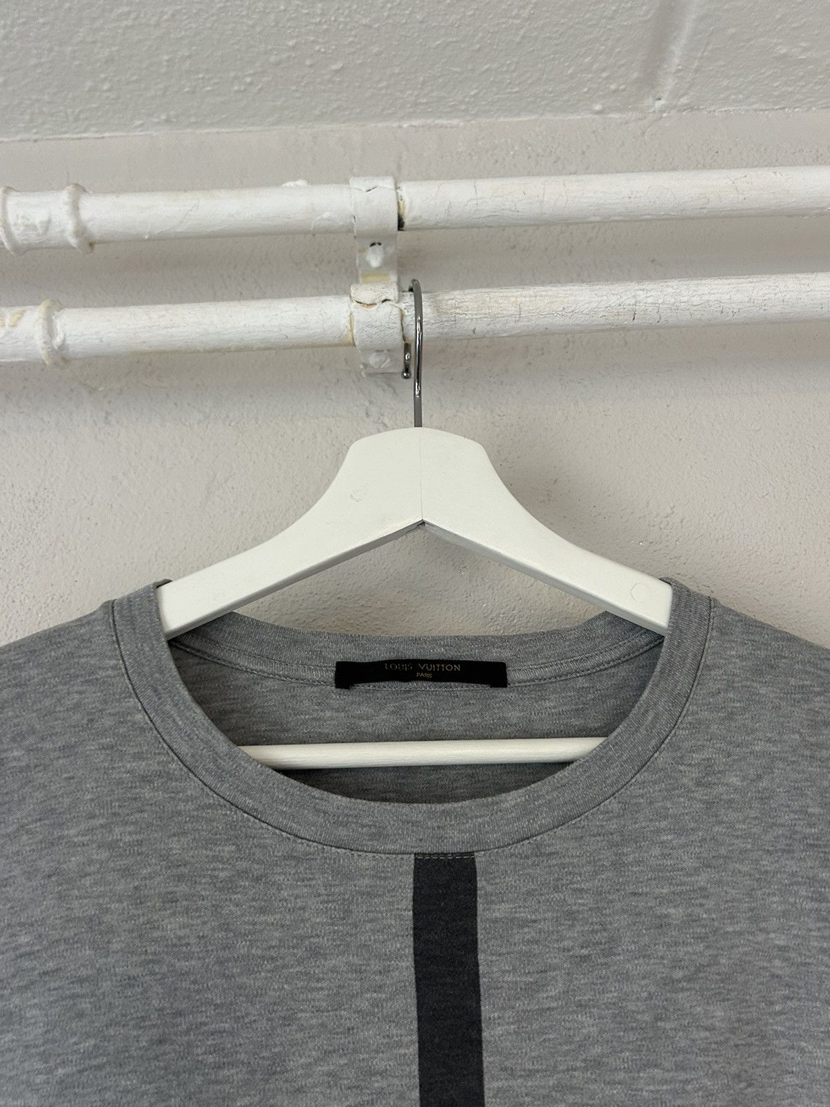 Louis Vuitton Grey LV T-Shirt Size US M / EU 48-50 / 2 - 3 Thumbnail