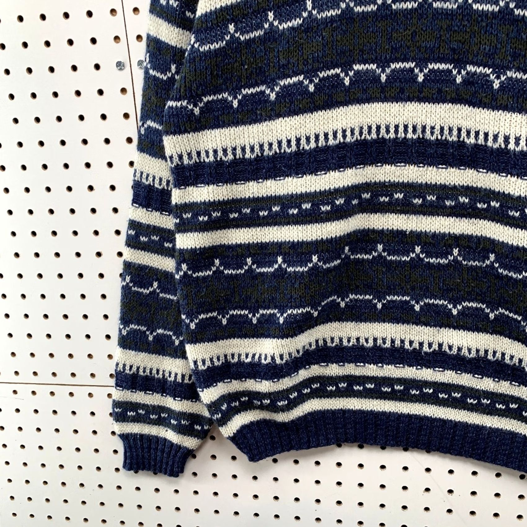 Vintage Vintage David Taylor LT Large Tall Blue 3D Knit Sweater Mens Pullover USA Shirt Size US L / EU 52-54 / 3 - 6 Thumbnail