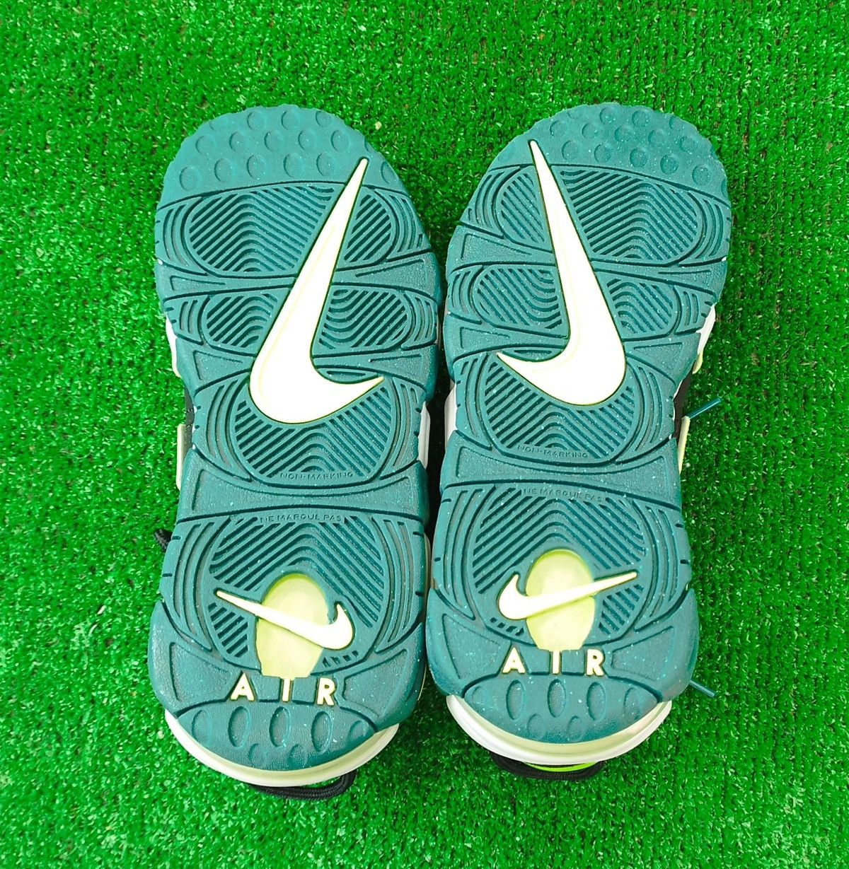 Nike Shoes Nike Air More Uptempo. Size US 8.5 / IT 38.5 - 6 Thumbnail
