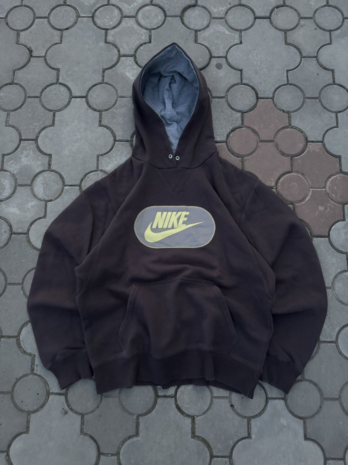 Nike × Vintage Vintage Nike Spell Out Brown Hoodie Y2K USA Size US M / EU 48-50 / 2 - 1 Thumbnail