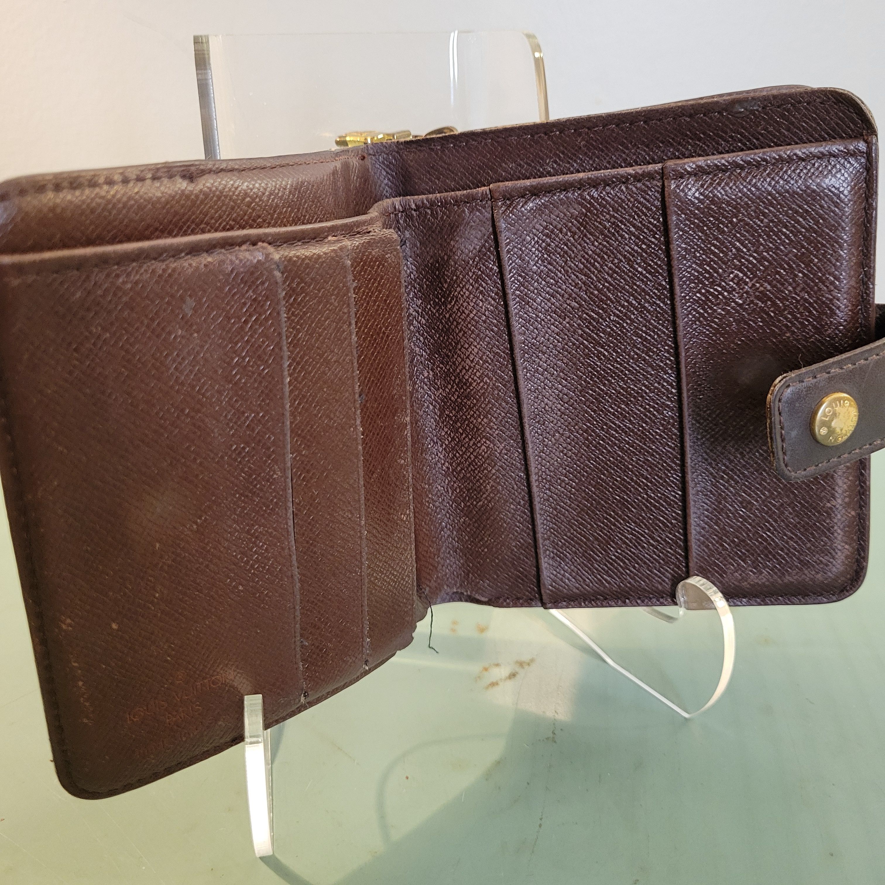 Louis Vuitton Louis Vuitton LV Damier Ebene Vintage Compact Wallet Size ONE SIZE - 10 Thumbnail