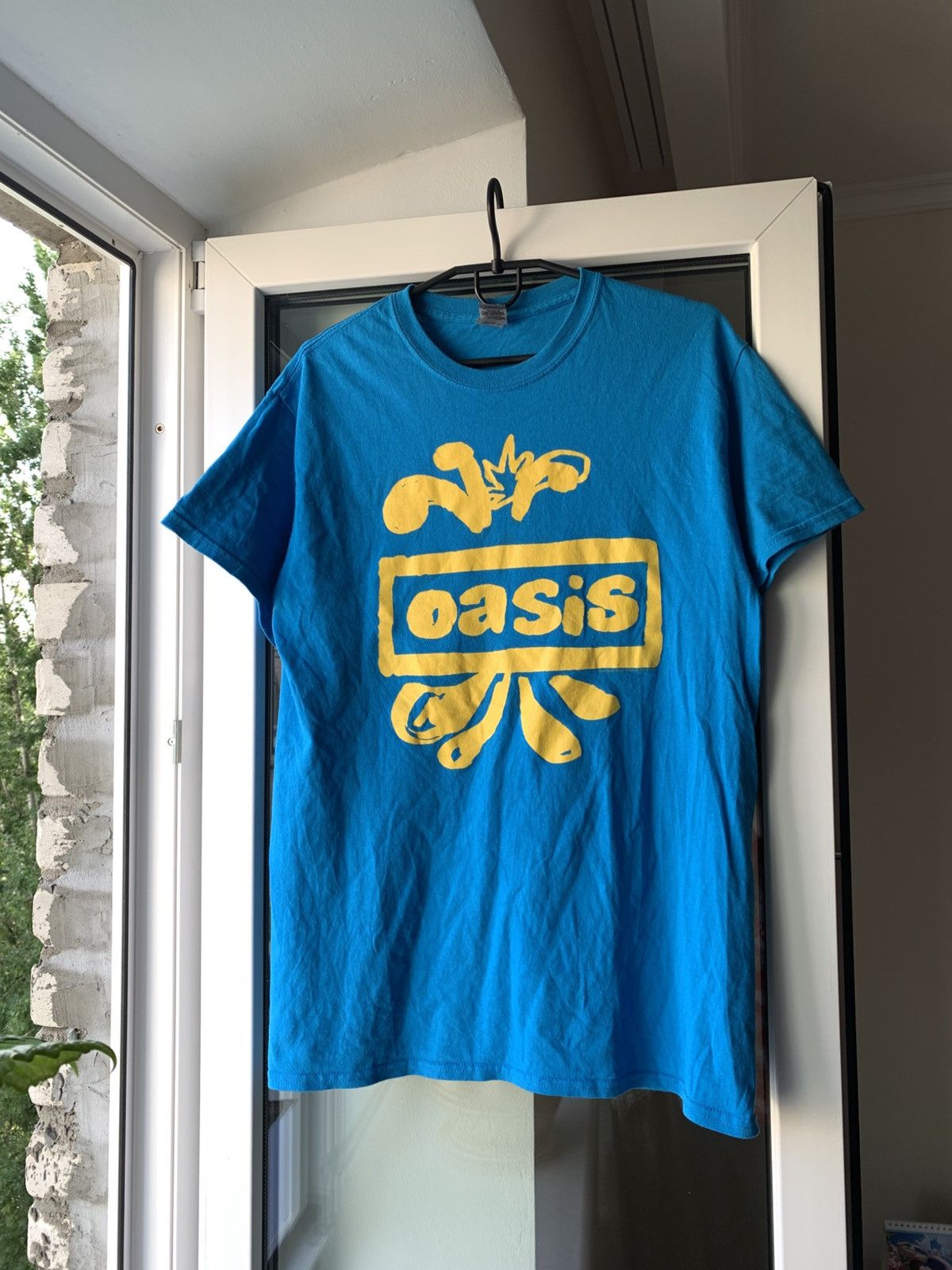 Gildan 🔥VINTAGE OASIS BOX LOGO TSHIRT Size US M / EU 48-50 / 2 - 1 Thumbnail