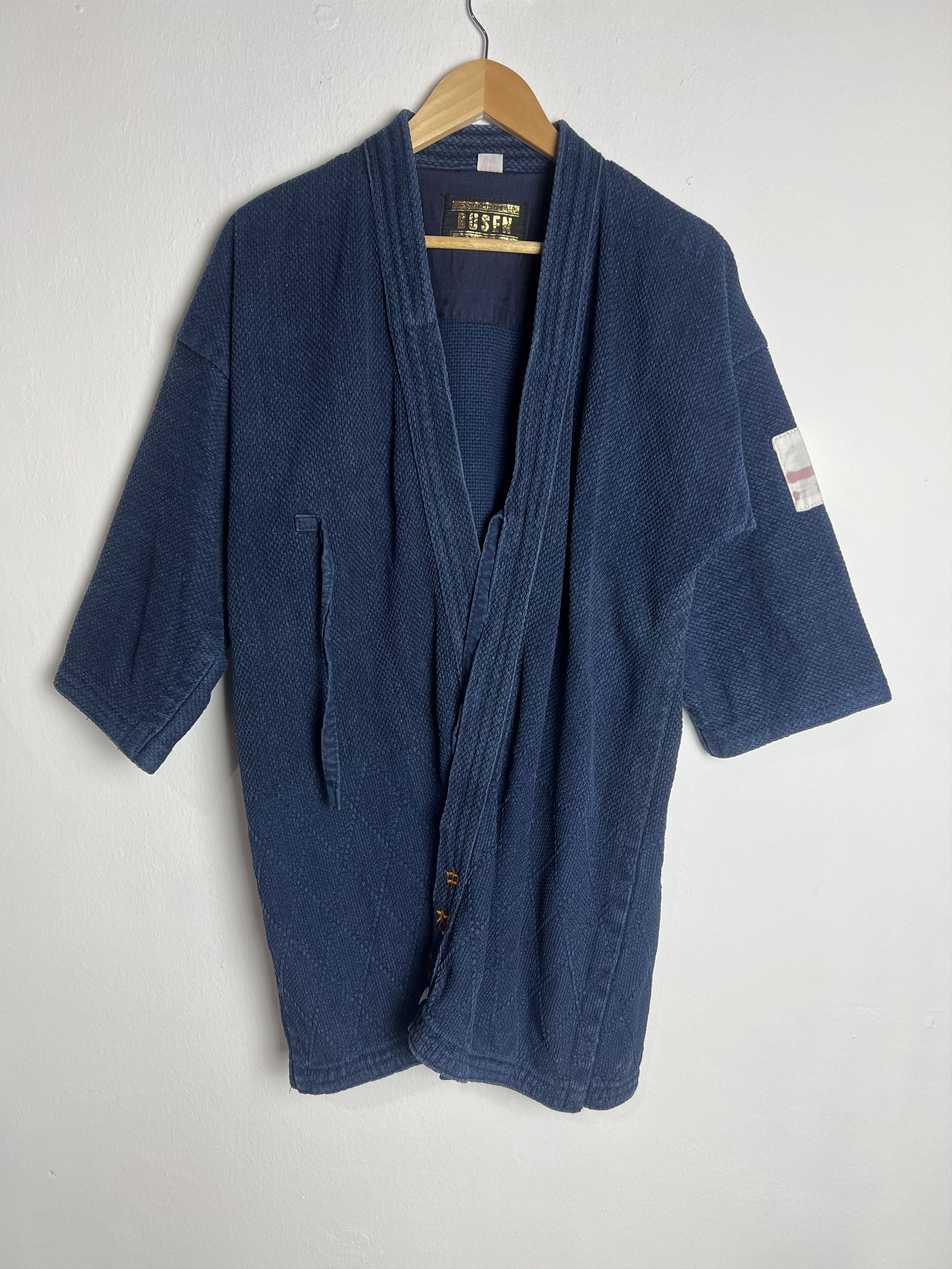Japanese Brand Vintage Kendo Busen Dyed Indigo Kimono Size US L / EU 52-54 / 3 - 1 Thumbnail
