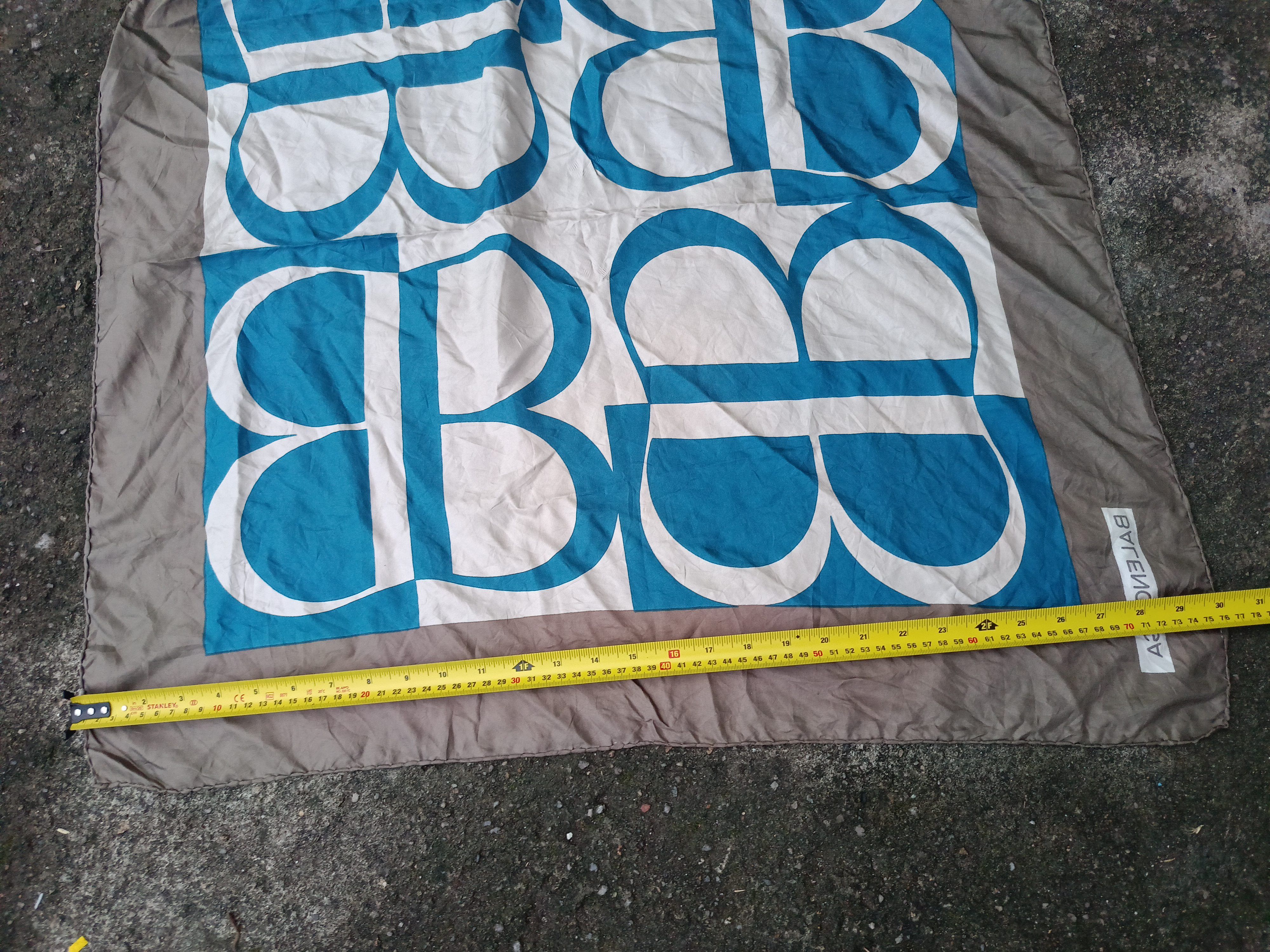 Balenciaga Vintage Balenciaga Scarves Silk Size ONE SIZE - 7 Thumbnail