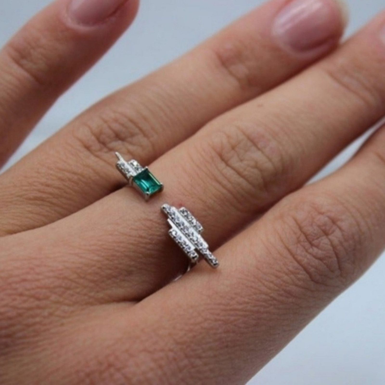 Other Gemstone Emerald Cut Topaz Open Adjustable Green OS NWT Size ONE SIZE - 5 Thumbnail