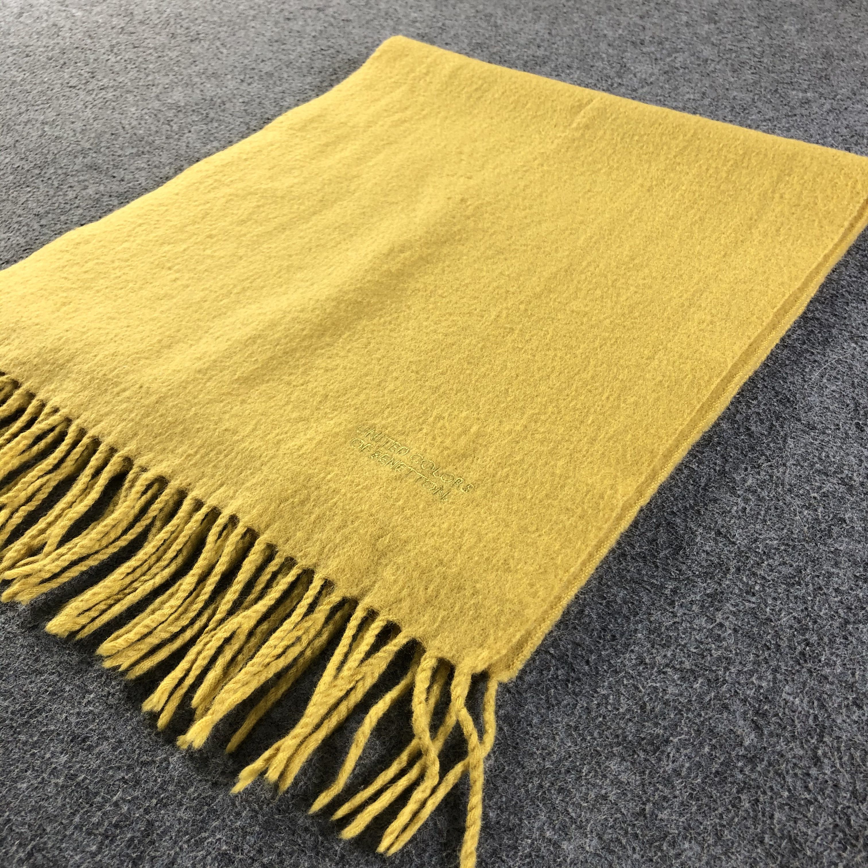 United Colors Of Benetton United Colors Of Benetton Scarf / Muffler / Neckwear P005 Size ONE SIZE - 8 Thumbnail
