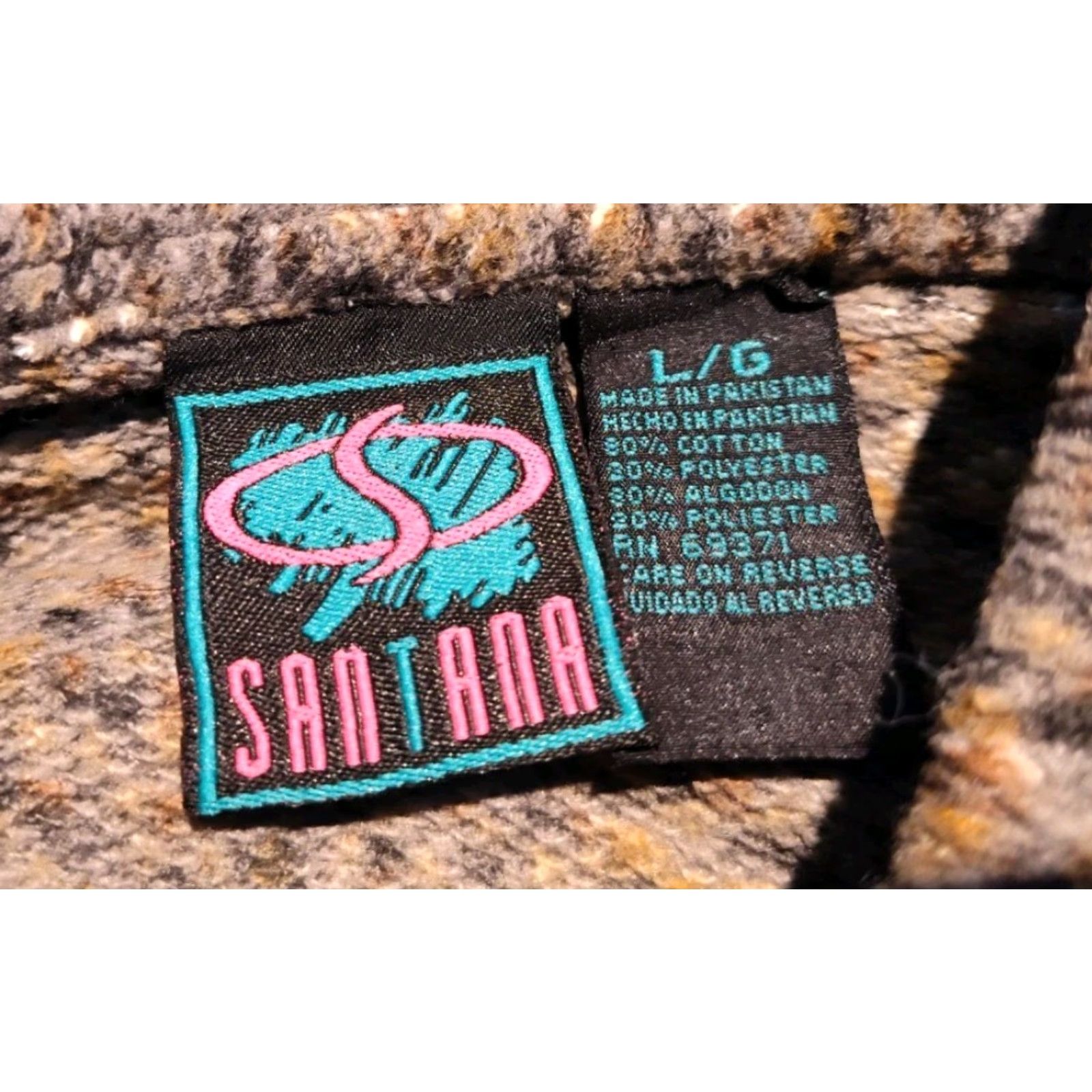 Vintage Vtg Santana Mens Snakeskin Textured Long Sleeve Button Up Shirt EUC Size L Size US L / EU 52-54 / 3 - 7 Thumbnail