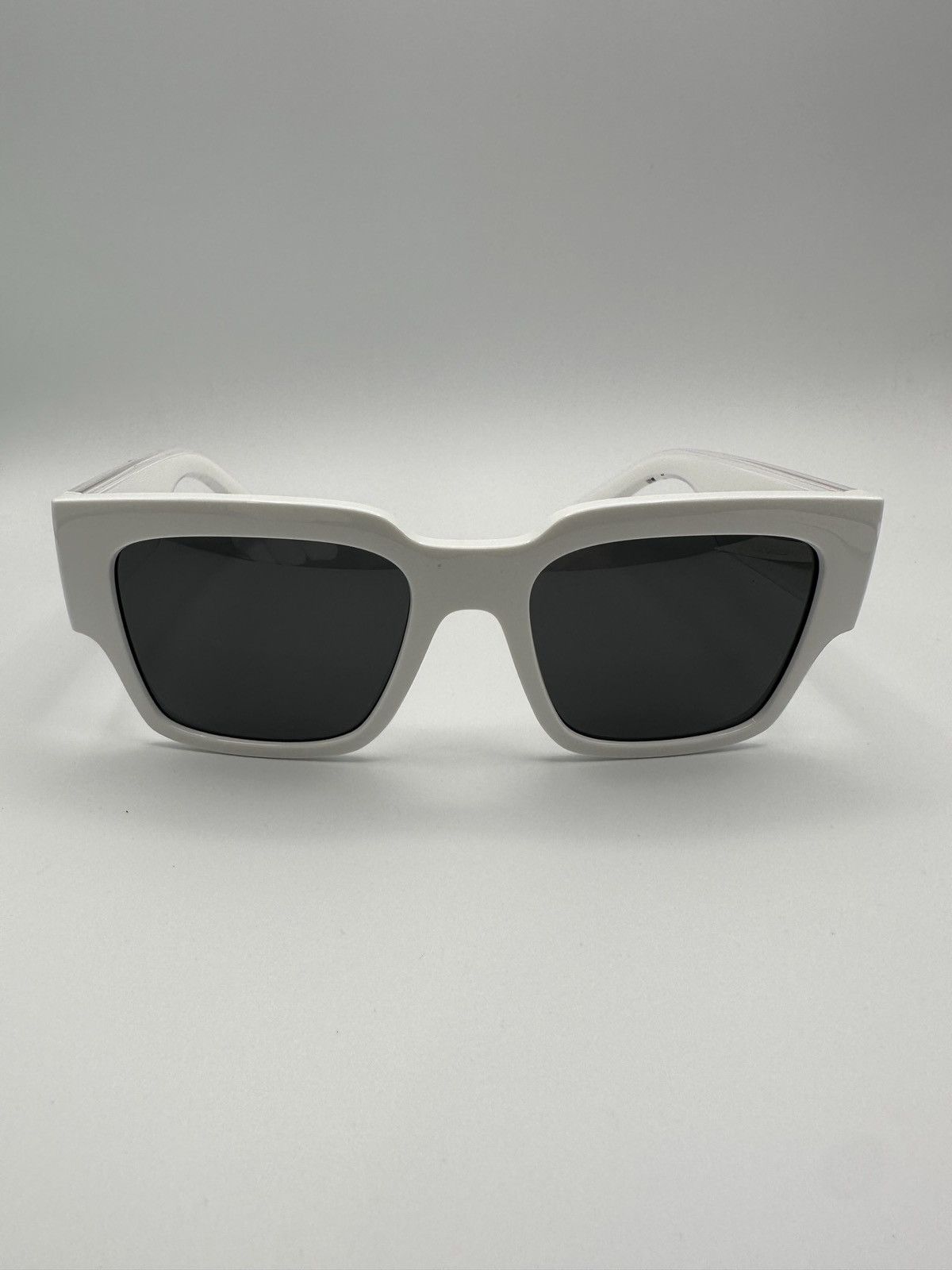 Dolce & Gabbana Dolce & Gabbana Spellout Sunglasses Size ONE SIZE - 2 Thumbnail