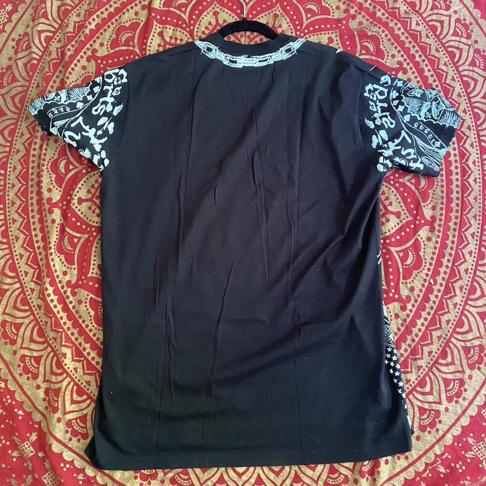 Givenchy 🔥 GIVENCHY x Jeremy Scotts art in a prison tattoo style Size US M / EU 48-50 / 2 - 5 Thumbnail