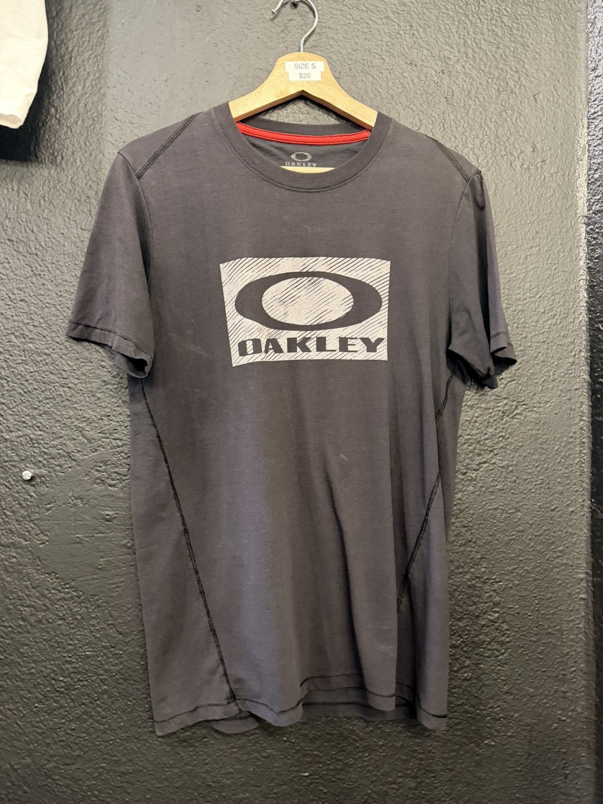 Oakley Oakley T Shirt Size US S / EU 44-46 / 1 - 1 Thumbnail