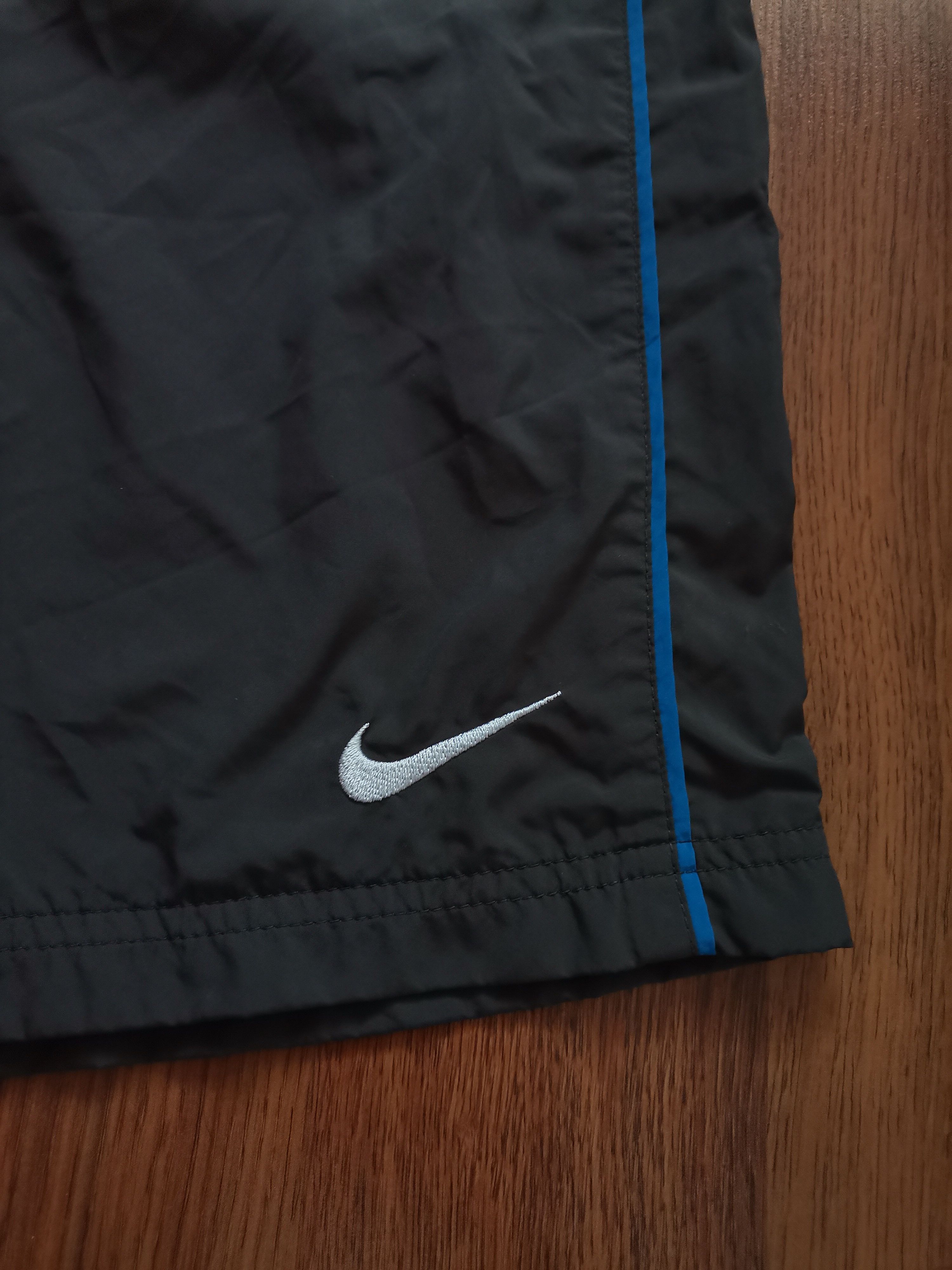 Nike Nike Shorts Size US 28 / EU 44 - 2 Thumbnail
